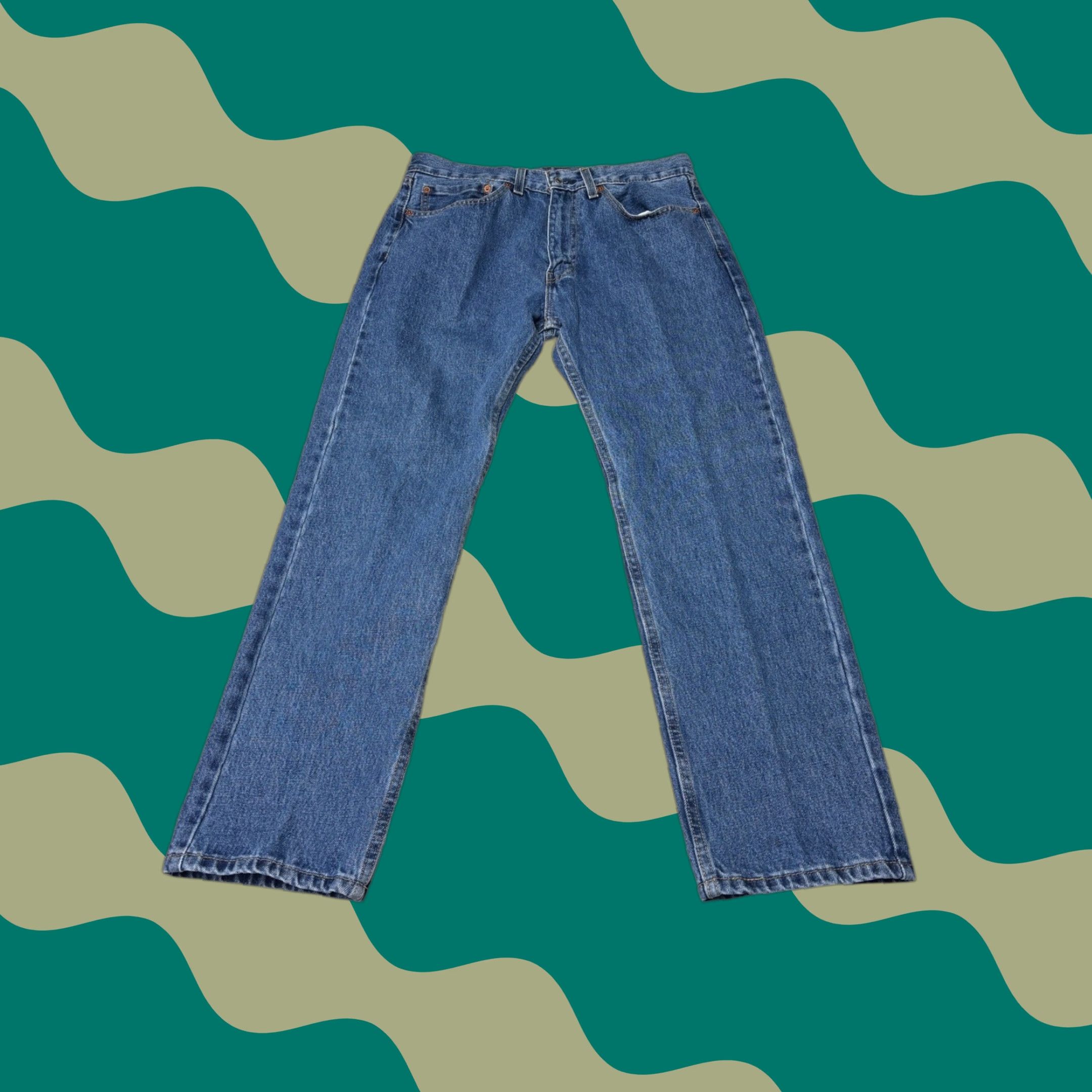 Denime VINTAGE Levi Strauss 505 Jeans Mens Straight Denim Blue 34x29 Regular Waist 34 Inseam 29 Size US 34 / EU 50 - 1 Thumbnail