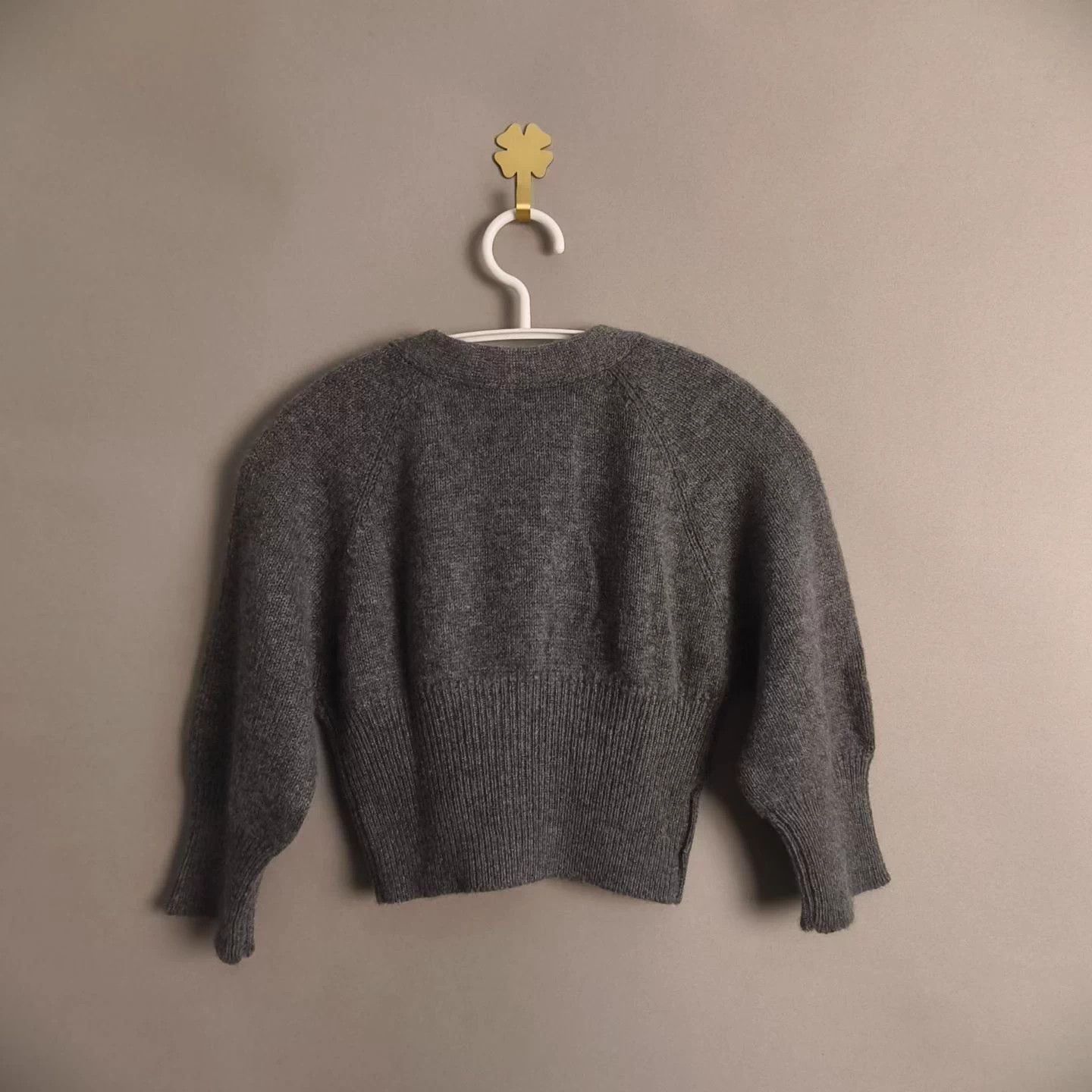 Miu Miu Miu Miu Gray Cashmere Short-Sleeve Cardigan Size S / US 4 / IT 40 - 2 Thumbnail