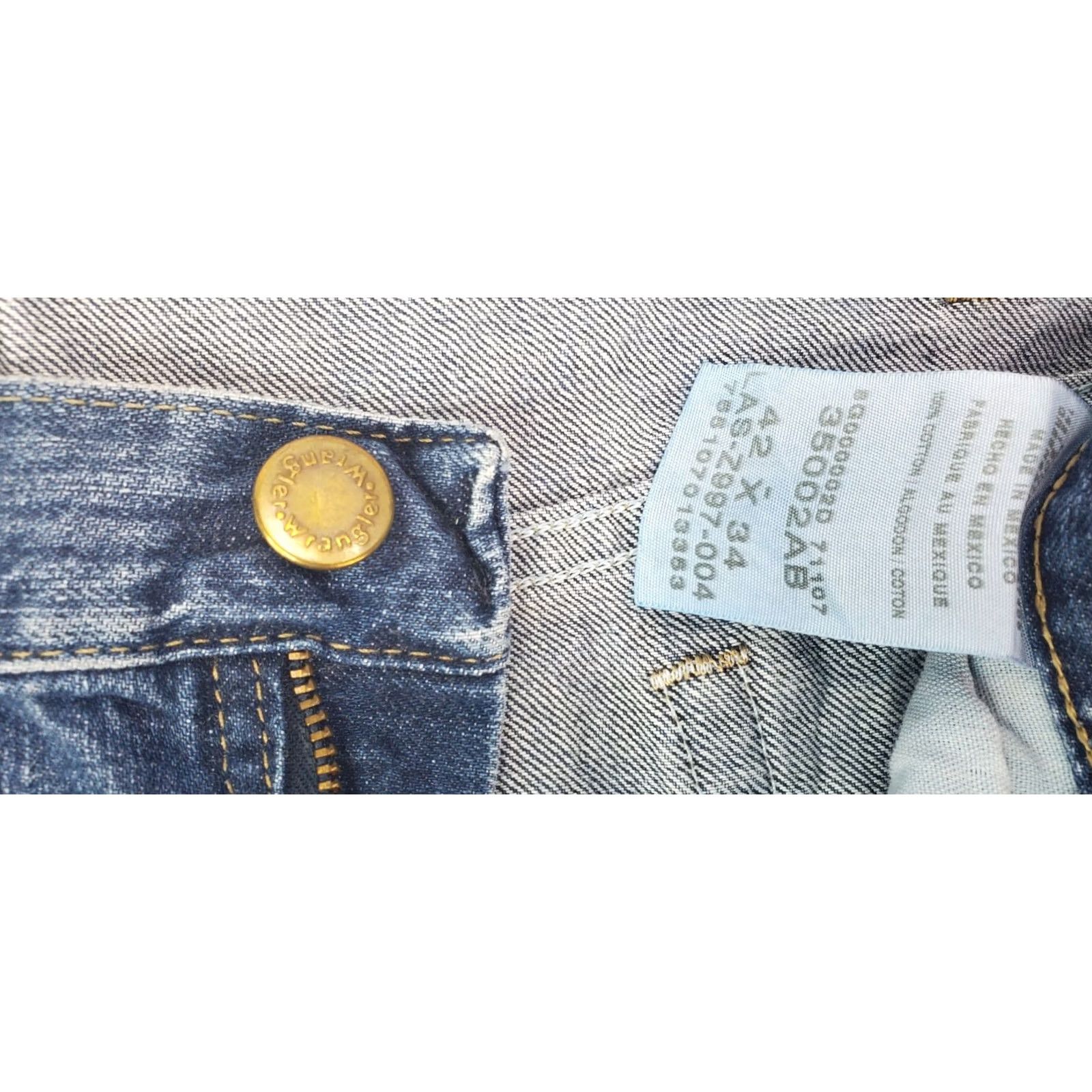 Wrangler Wrangler Rugged Wear Jeans Men 42x34 Blue Straight Denim Work 35002AB Silk? Size US 42 / EU 58 - 6 Thumbnail