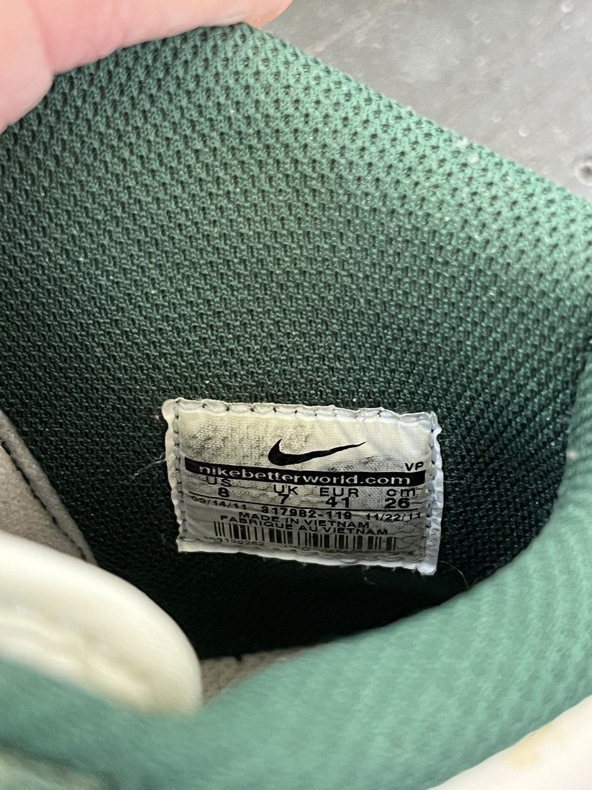 Nike Gorge Green Nike Dunk High 2012 Release Size US 8 / EU 41 - 7 Thumbnail