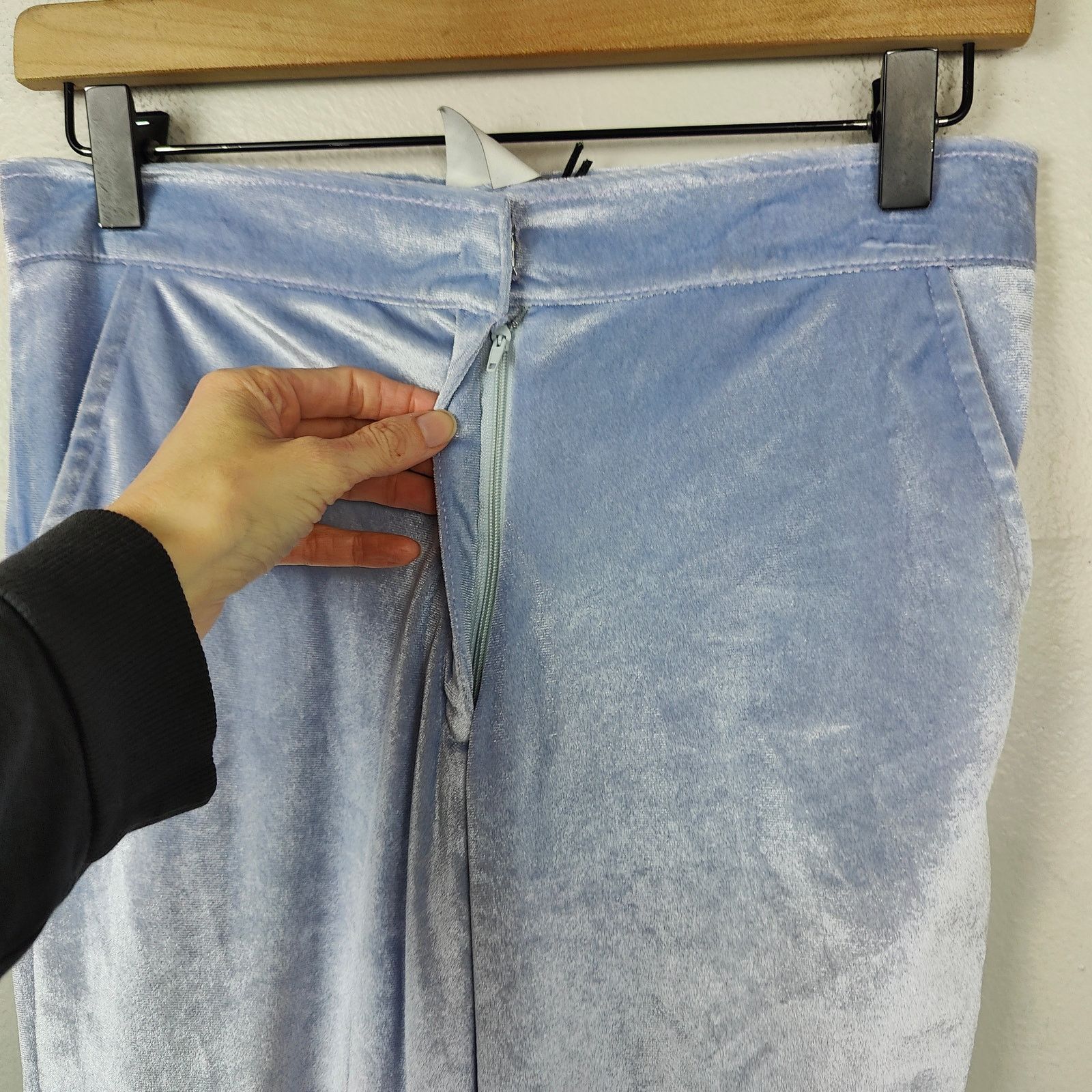 Other Tach Clothing Azucena Velvet Pant Women Small Lavender Size 27" / US 4 / IT 40 - 3 Thumbnail