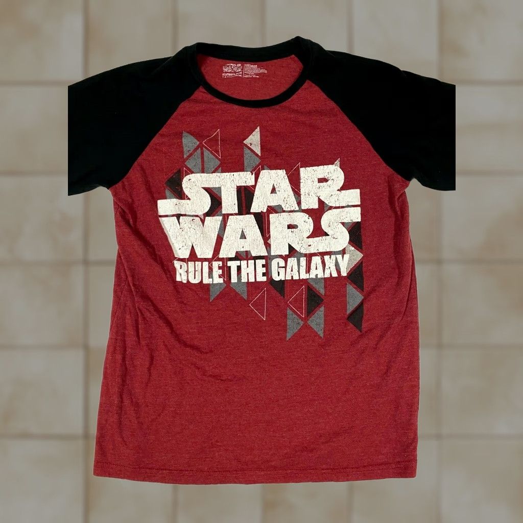 Star Wars Star Wars Shirt Mens Medium Red Crew Neck Short Sleeve Logo Cotton Spandex T-Shirt Star Wars Mens Regular Fit 90s Theme Stars Size US M / EU 48-50 / 2 - 1 Thumbnail