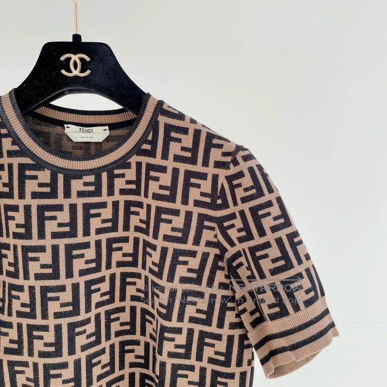 Fendi Fendi Monogrammed Knit Top Size XS / US 0-2 / IT 36-38 - 3 Thumbnail