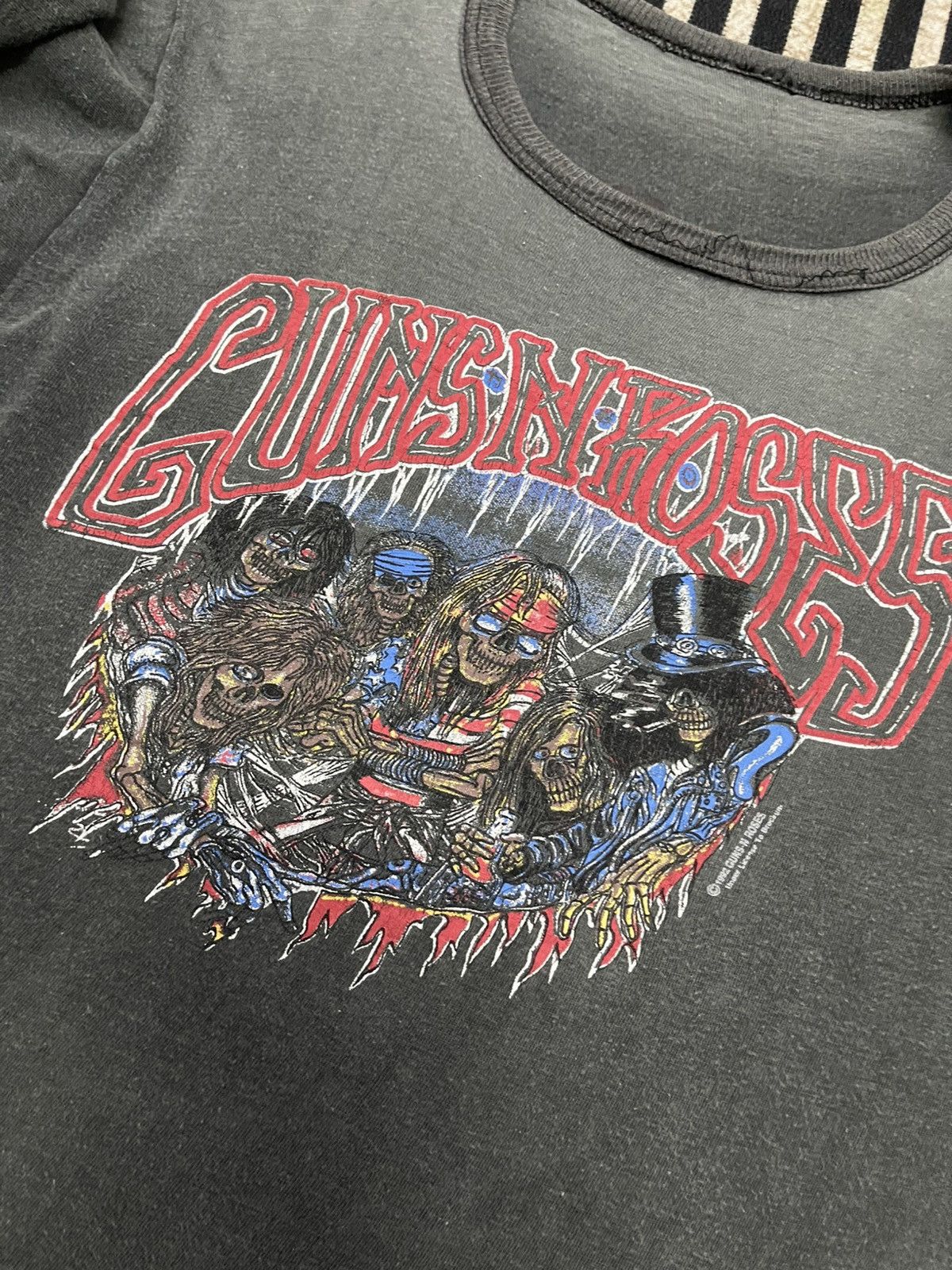 Guns N' Roses VINTAGE GUNS N ROSES USED YOUR ILLUSION TOUR 91-93 TEES Size US XS / EU 42 / 0 - 8 Thumbnail