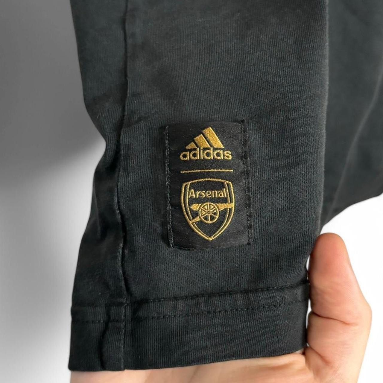 Adidas Adidas Arsenal Black Pocket Graphic Tee Size US L / EU 52-54 / 3 - 2 Thumbnail