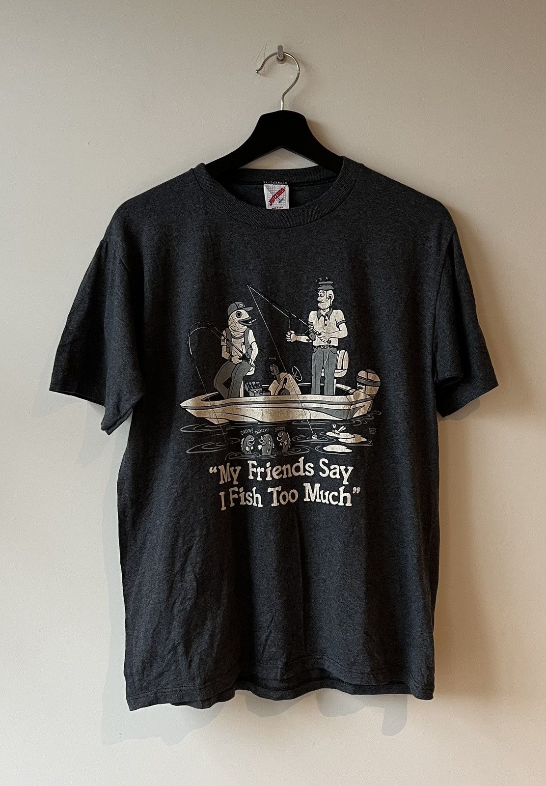 Vintage VINTAGE 90s I FISH TOO MUCH T-SHIRT Size US L / EU 52-54 / 3 - 1 Thumbnail