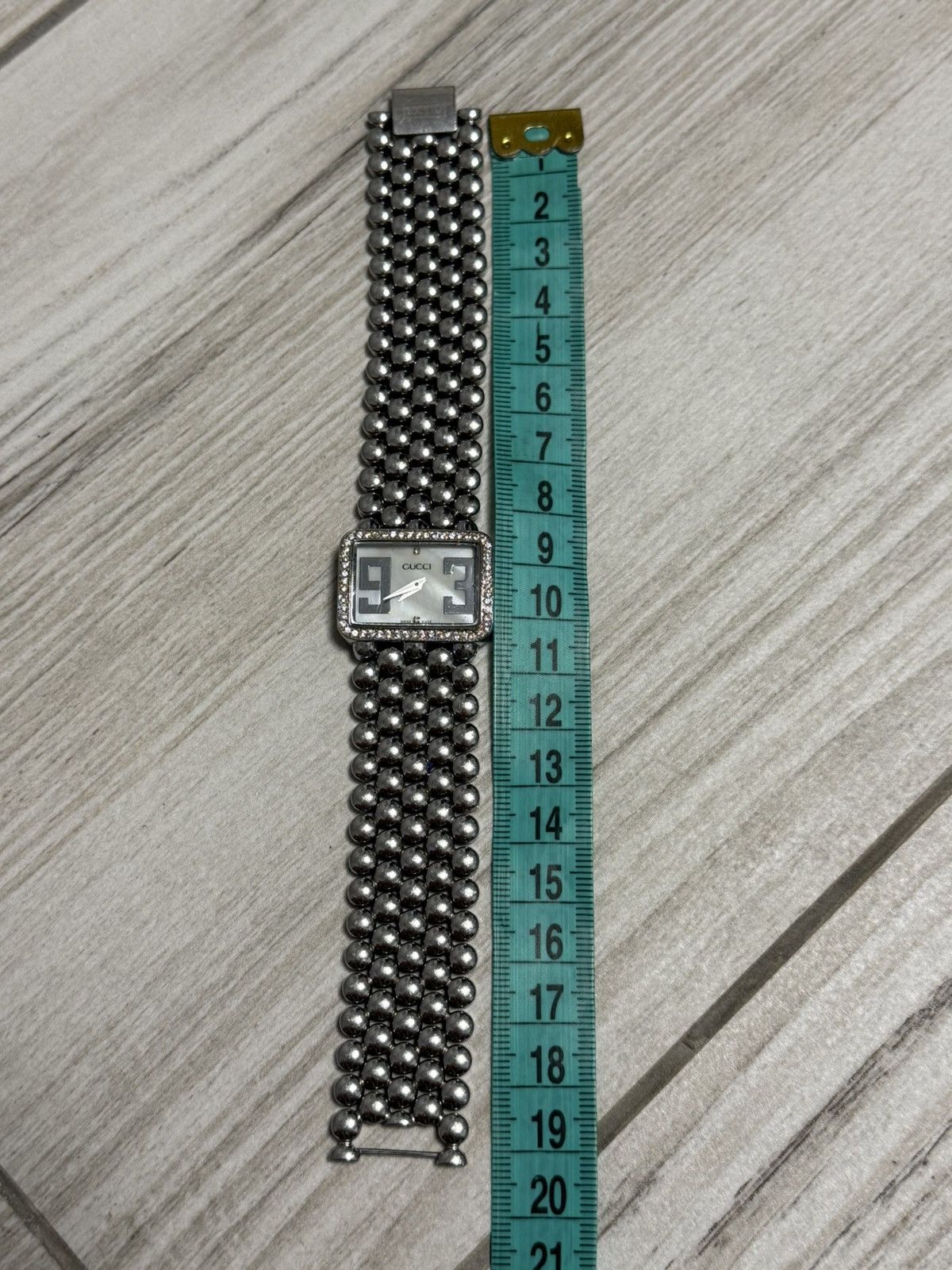 Gucci Vintage Elegant watch-bracelet Gucci (Swiss Made) Y2K Size ONE SIZE - 6 Thumbnail