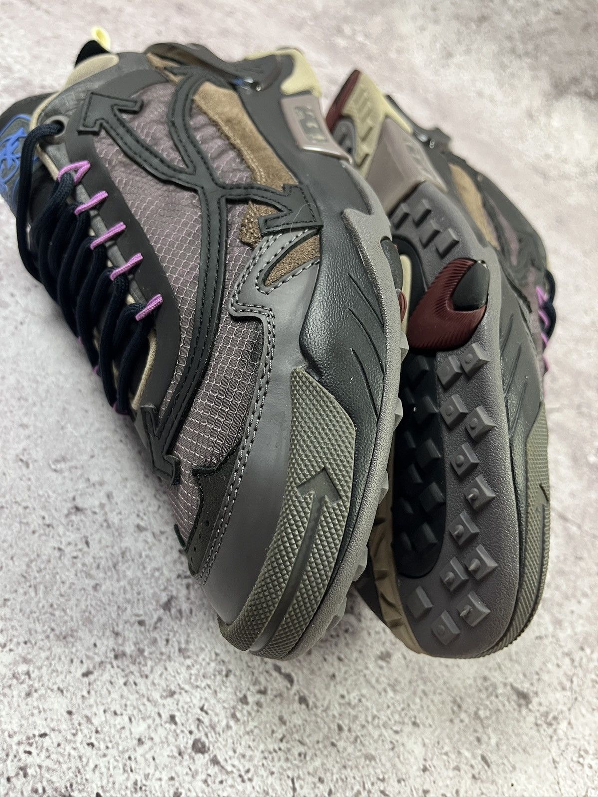 Off-White OFF-White Odsy-2000 Black Purple Size US 10 / EU 43 - 10 Thumbnail
