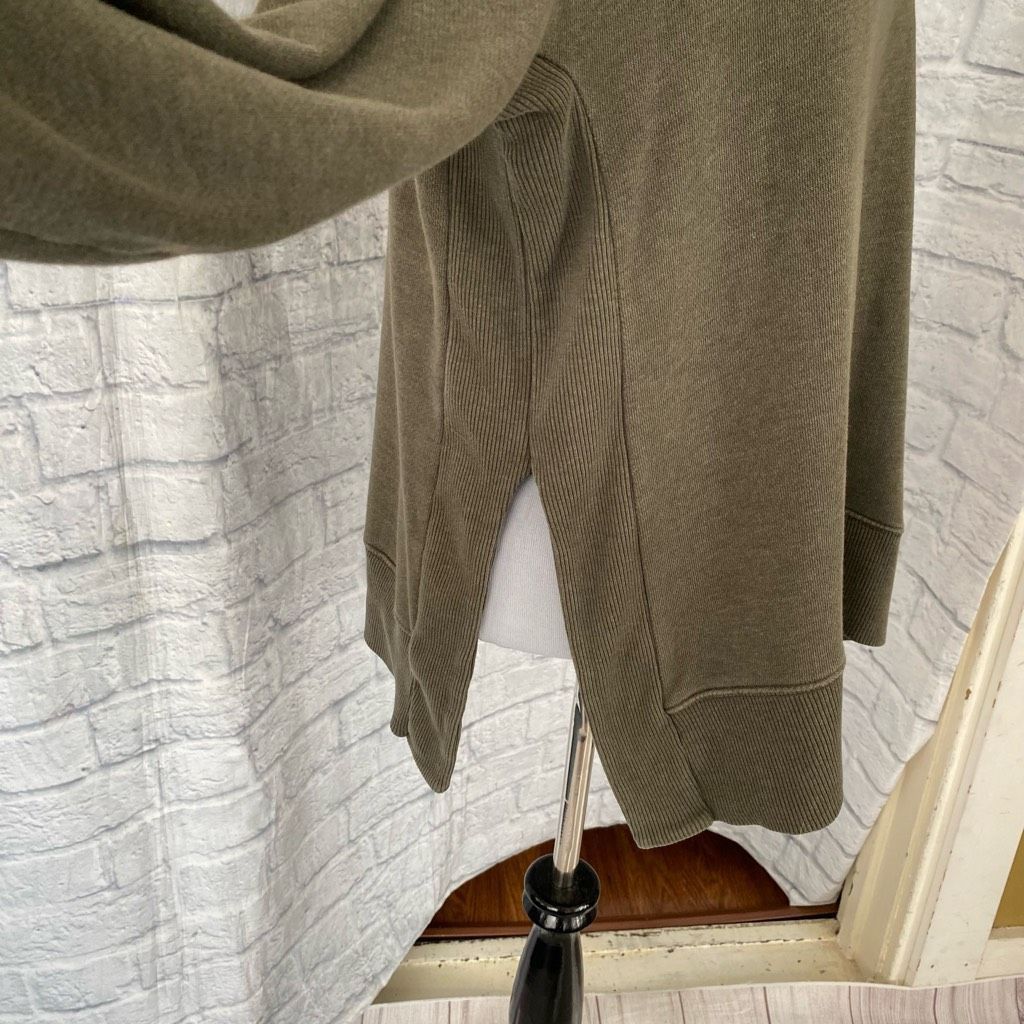 American Eagle Outfitters Aerie Women S scoopneck, long sleeve side slit loose fit swe Size S / US 4 / IT 40 - 3 Thumbnail