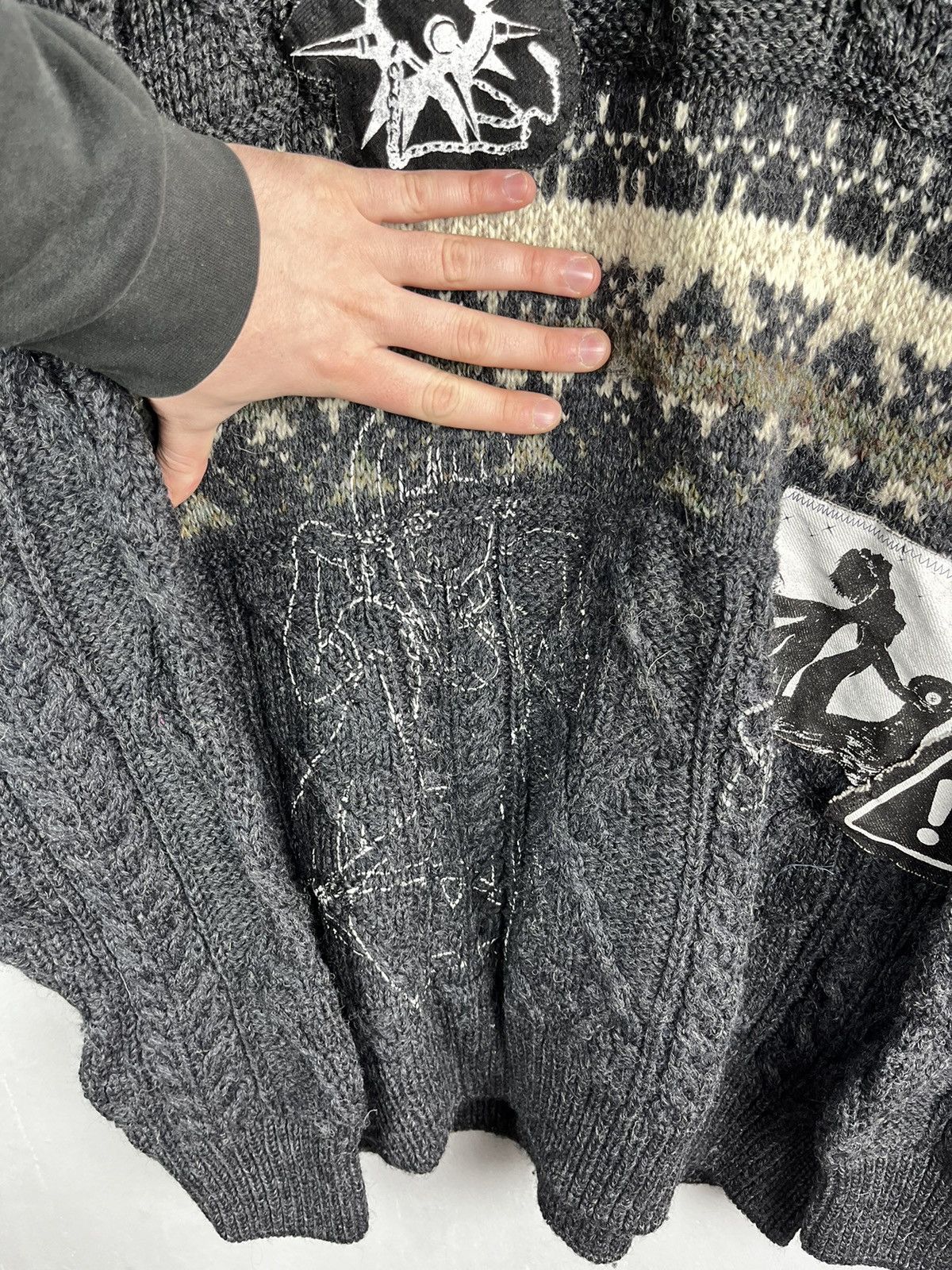 Vintage Distressed Knit ART sweater vintage Size US XL / EU 56 / 4 - 6 Thumbnail