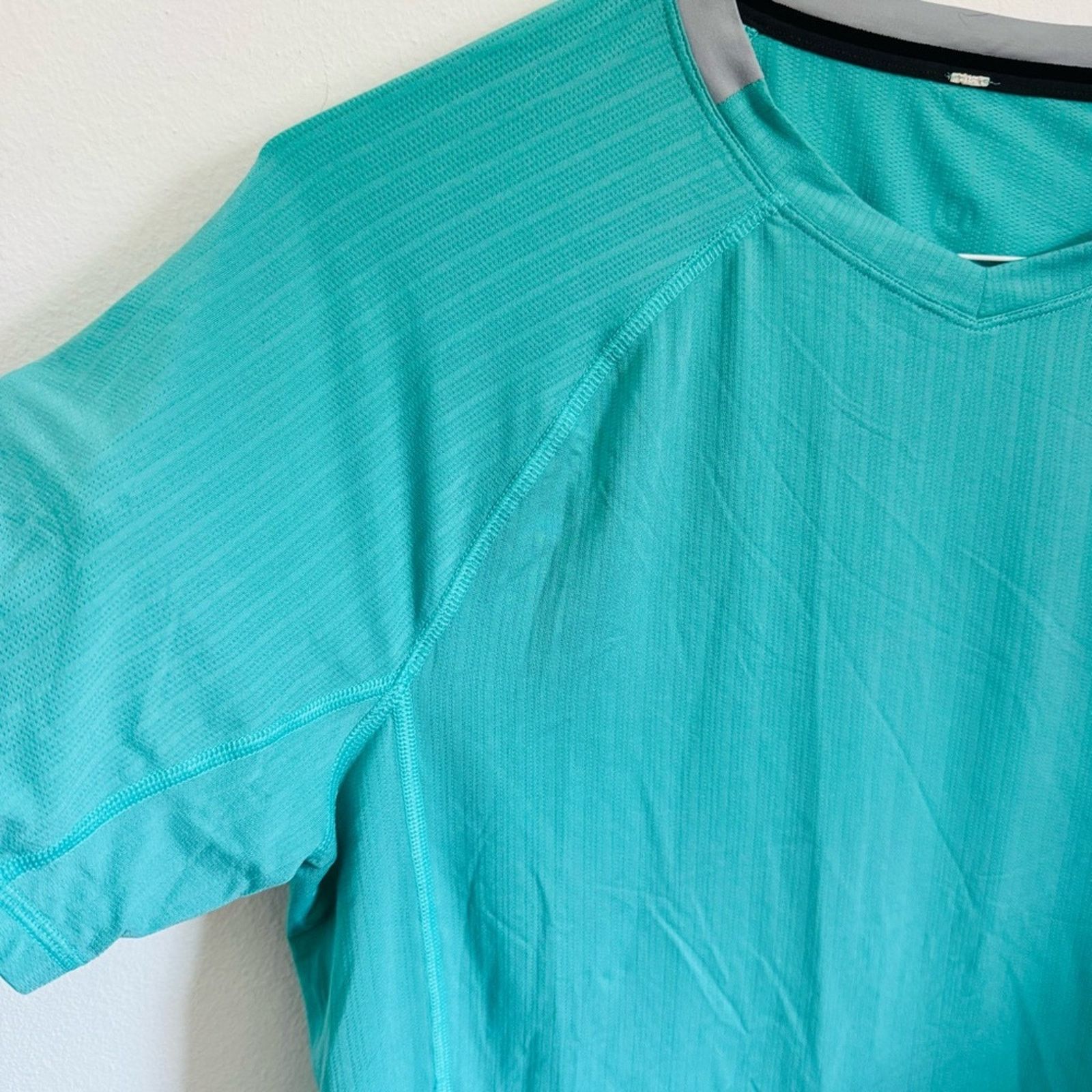 Lululemon MENS LULULEMON Aqua Blue Mint Green Gym Active Tee Shirt Top Size US S / EU 44-46 / 1 - 4 Thumbnail