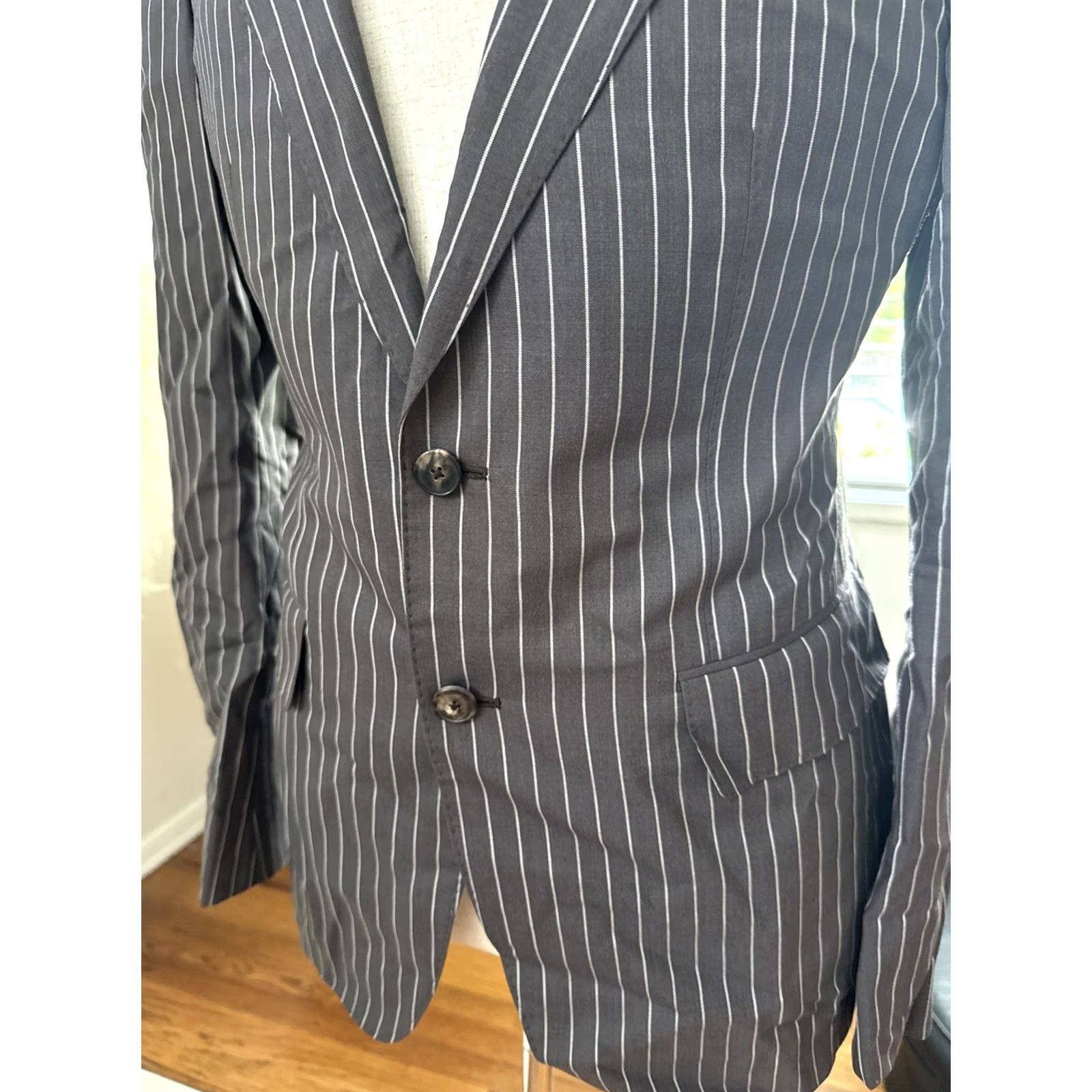 Vintage MUSIKA FRERE Grey Wool Mens Blazer Tuxedo Jacket 40 Regular Striped Short Single-Breasted Two-Button Size 40R - 2 Thumbnail