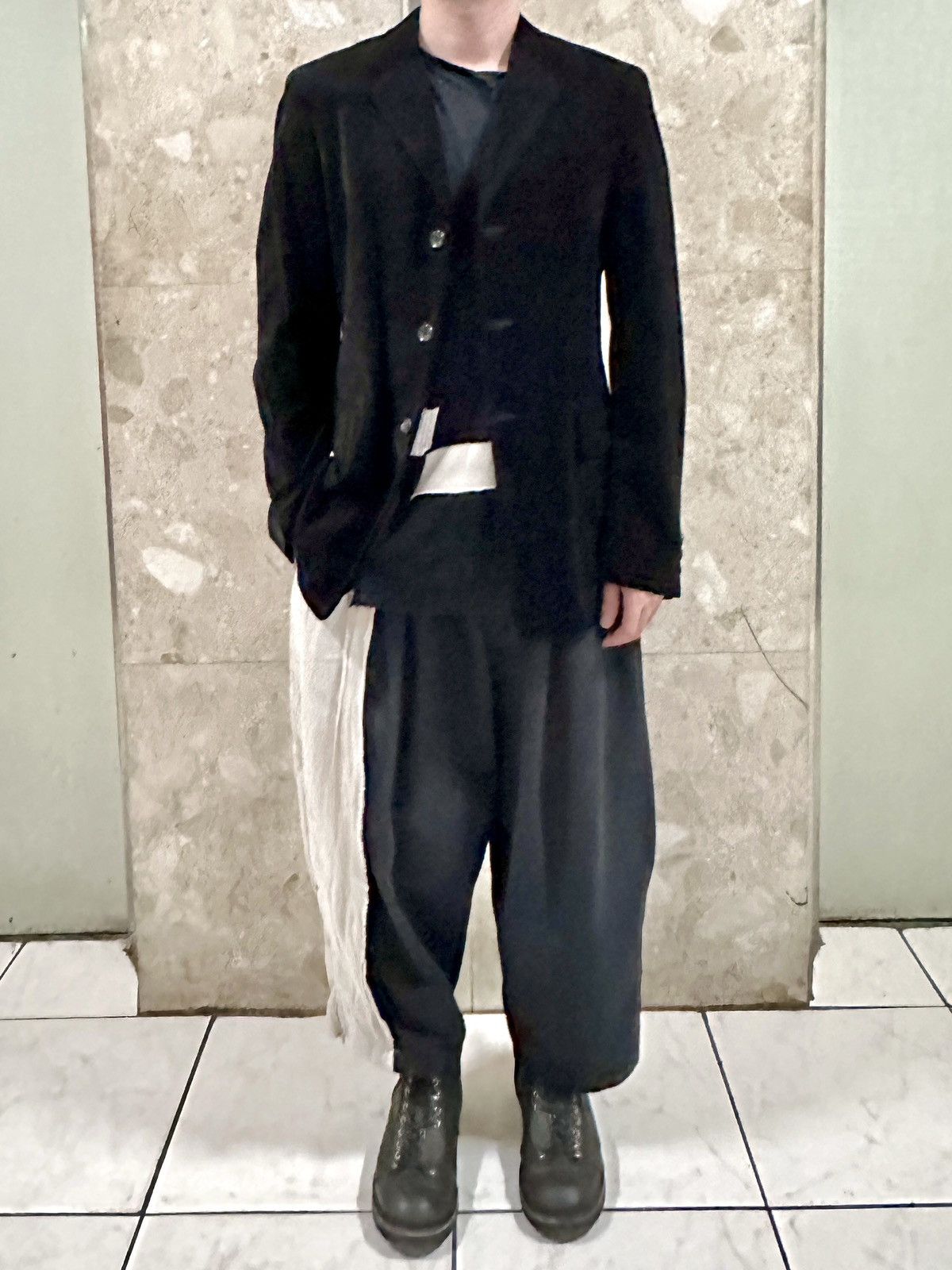 Yohji Yamamoto AW05 BLACK VELVET JACKET Size US M / EU 48-50 / 2 - 5 Thumbnail