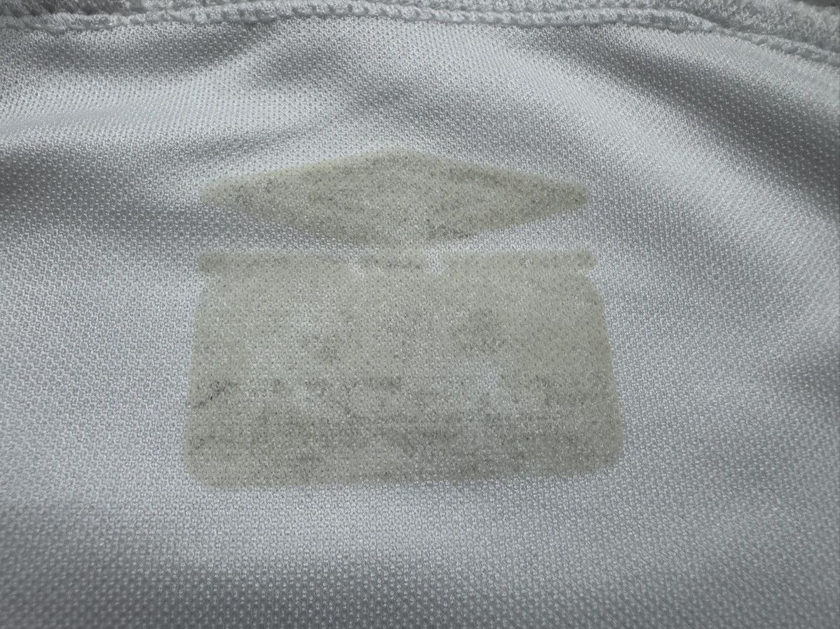 Umbro Vintage Santos FC Home 2002-2003 Jersey Robinho Size US M / EU 48-50 / 2 - 3 Thumbnail