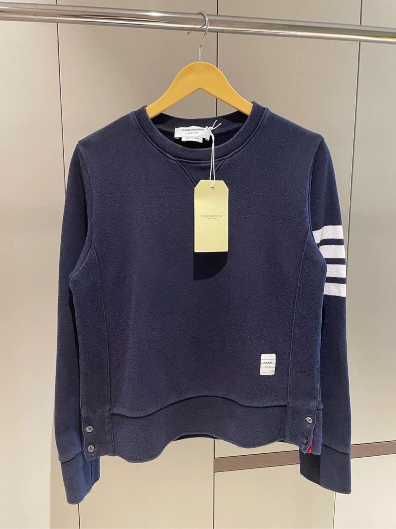 Thom Browne Thom browne Dark blue dark blue classic four-striped round- Size US S / EU 44-46 / 1 - 1 Thumbnail