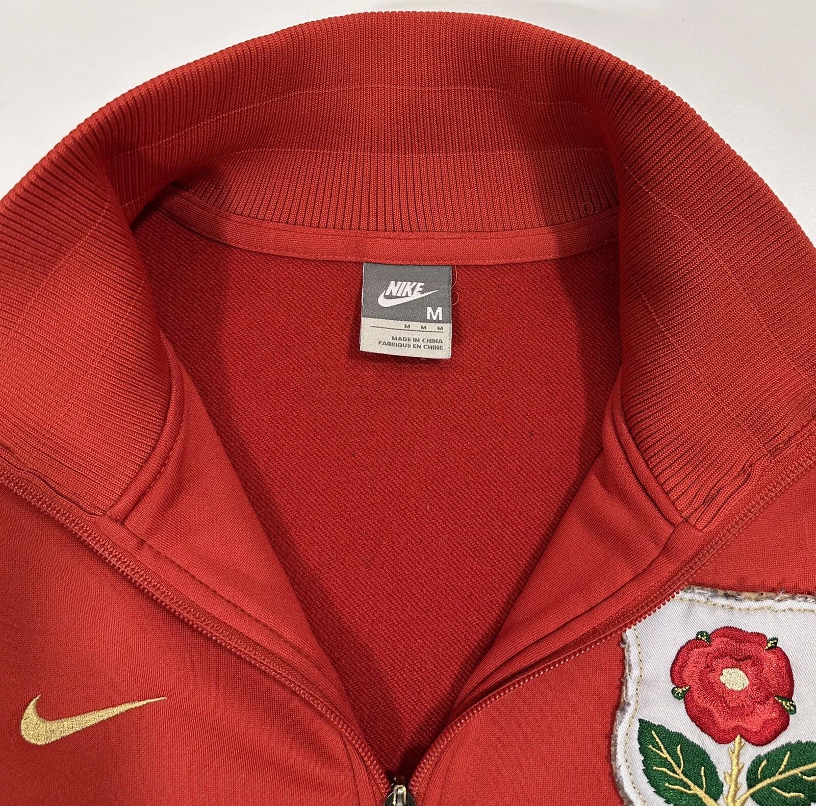 Nike Manchester United 1909 FA Cup Rose Track Top Size M Red Size US M / EU 48-50 / 2 - 6 Thumbnail