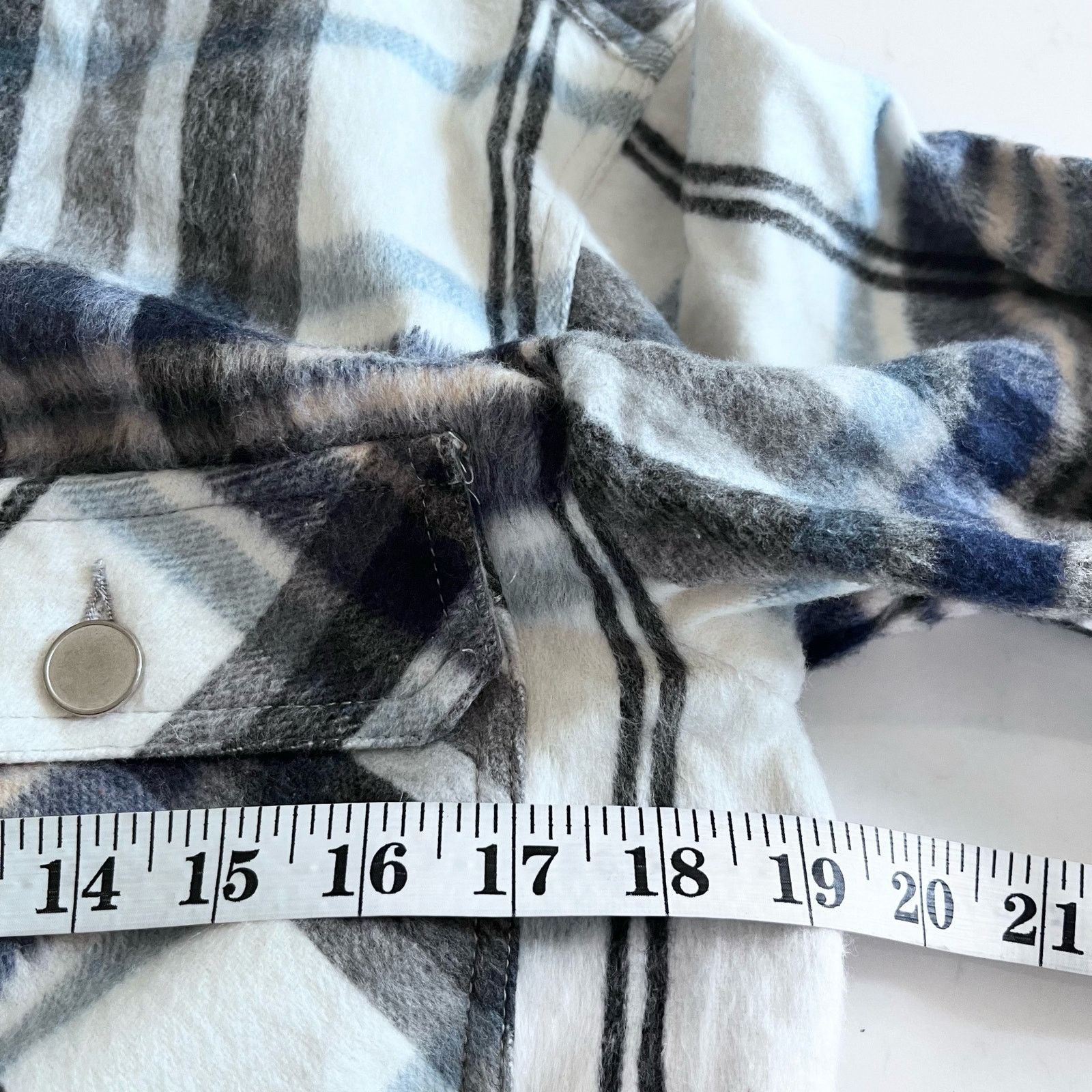 Zara cropped plaid flannel cropped overshirt shacket NWT
