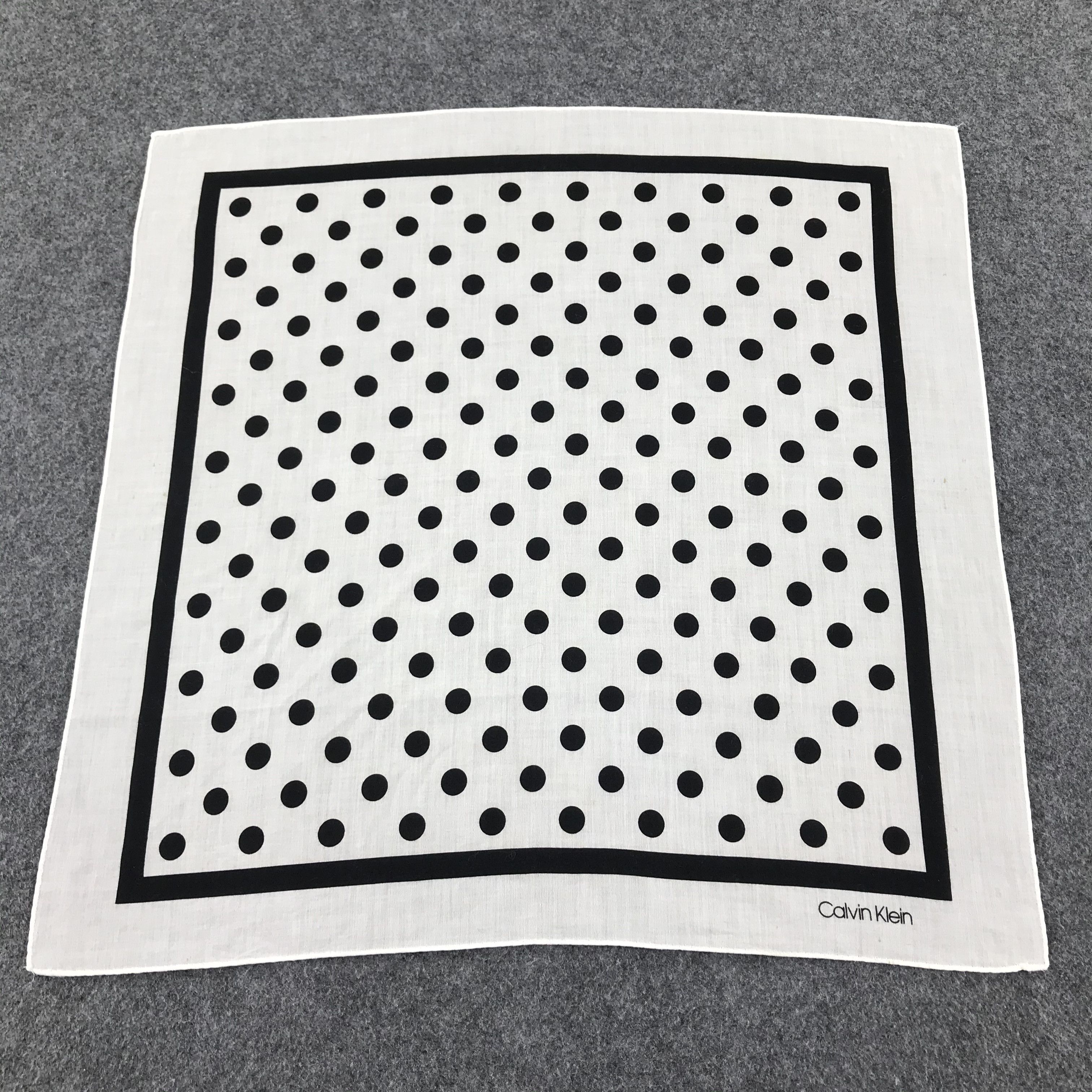 Calvin Klein Calvin Klein Polka Dots Handkerchief Neckerchief H489 Size ONE SIZE - 1 Thumbnail