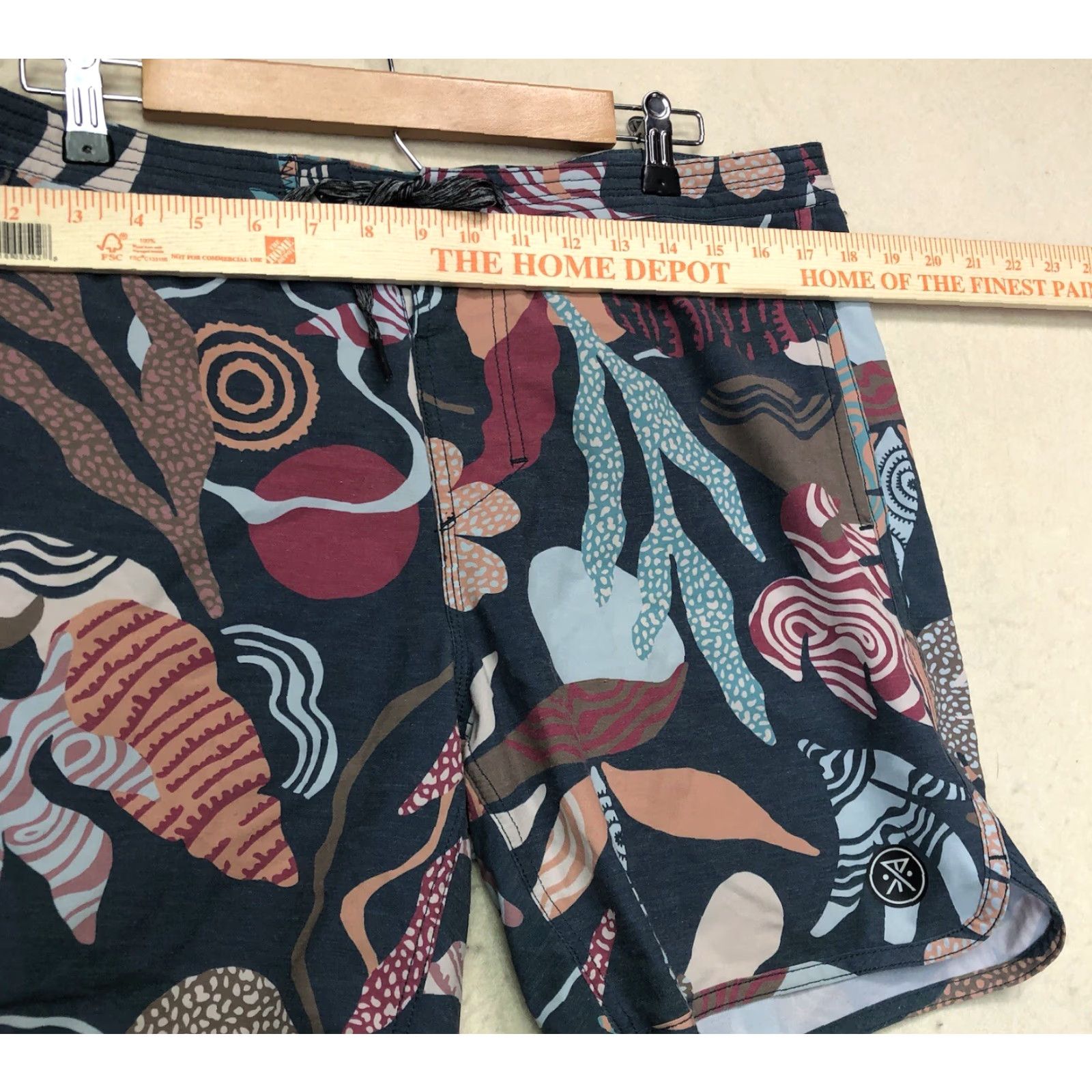 Roark Roark Trunks Mens Shorts Size 31 Multicolor Polyester Cotton 42% 33% Recycled 17% 31" Regular • Pre-owned Good Size US 31 - 3 Thumbnail