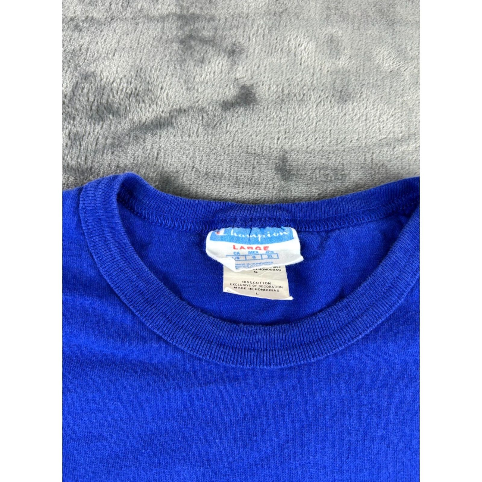 Champion VINTAGE Champion T-Shirt Large Blue Athletic Fit Men’s Short Sleeve Logo Tee Size US L / EU 52-54 / 3 - 3 Thumbnail
