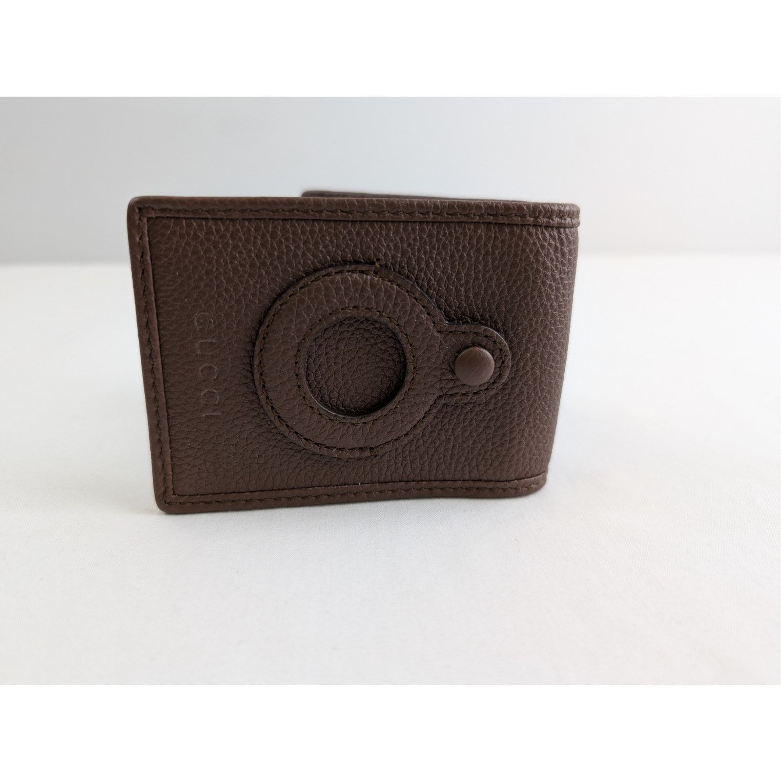 Gucci o1rshd1 Size: OS / Card Case W/Air Tag Card Holder in Brown Size ONE SIZE - 7 Thumbnail