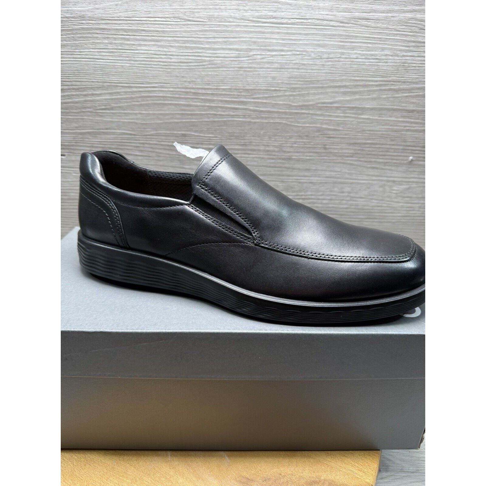 Ecco Man's Loafers ECCO S Lite Hybrid Apron Toe Slip-On Us 9 -9.5 Size US 9 / EU 42 - 1 Thumbnail