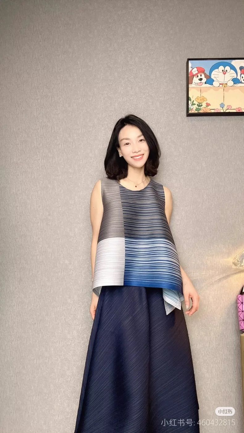 Issey Miyake Issey Miyake size:one size Gray-blue striped spring top Size XS / US 0-2 / IT 36-38 - 5 Thumbnail