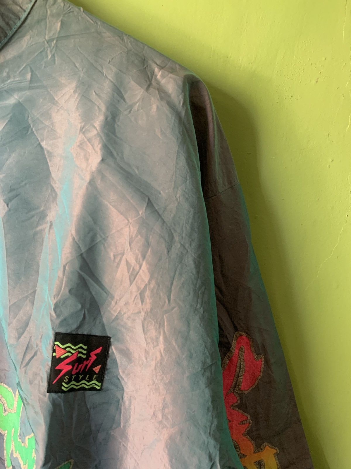 Vintage Vintage 1990s Surfstyle iridescent quarter zip windbreaker Size US XXL / EU 58 / 5 - 2 Thumbnail