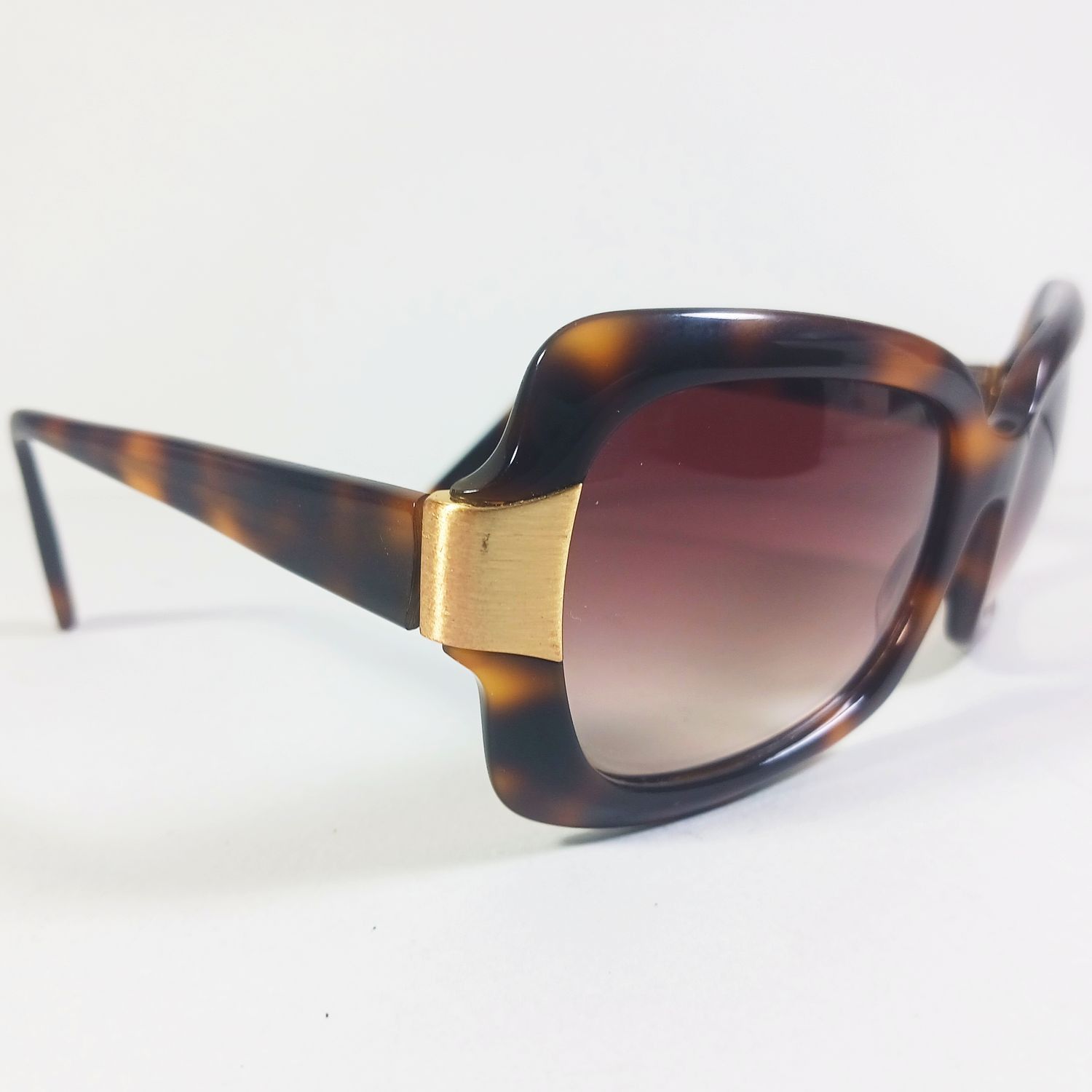 Oliver Peoples Oliver Peoples Vilette Tortoise Brown/Gold Sunglasses w/Case Size ONE SIZE - 4 Thumbnail