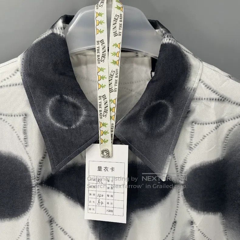 Louis Vuitton Louis Vuitton Mulberry silk full logo three-flower short-s Size US XL / EU 56 / 4 - 6 Thumbnail