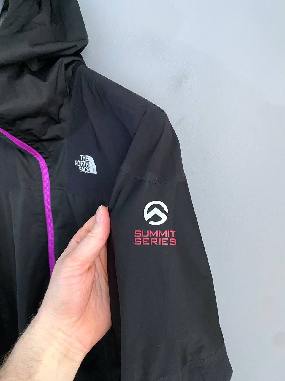 The North Face The North Face Hyvent Women's Waterproof Hooded Jacket, Sz S Size S / US 4 / IT 40 - 4 Thumbnail