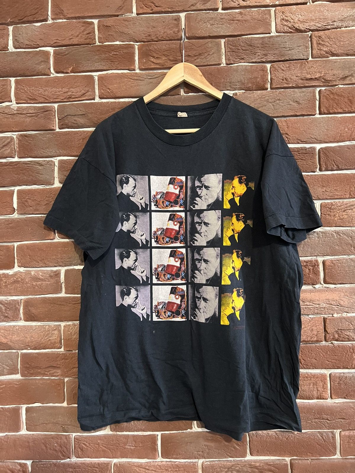 Band Tees Vintage 1994 Phil Collins Rare Tag Band Tour Tee Size US XL / EU 56 / 4 - 1 Thumbnail