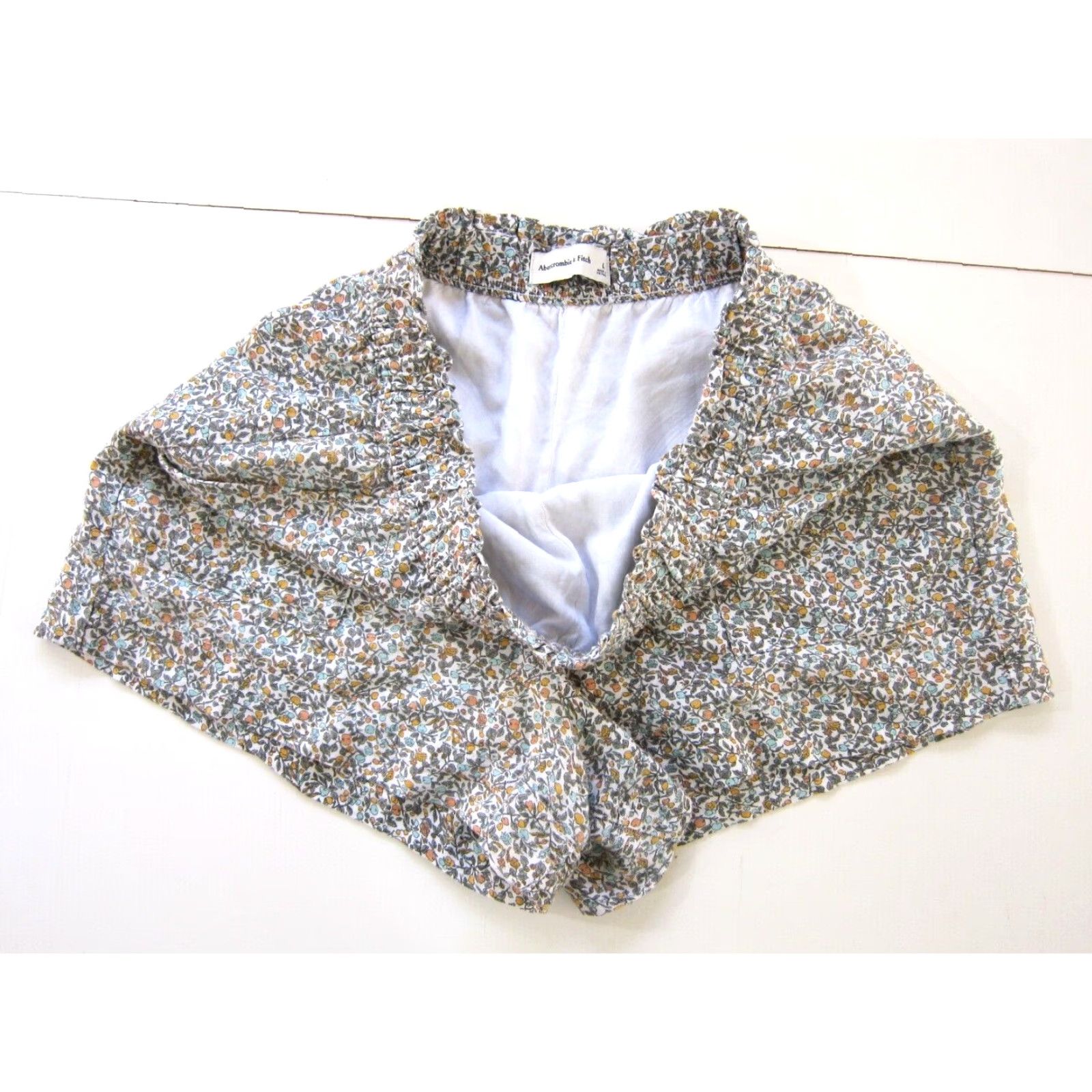 Abercrombie & Fitch Abercrombie & Fitch Linen Green Blue Fruit Floral Lined Pocket Chino Short Large Womens Parka Size 36" / US 14 / IT 50 - 5 Thumbnail
