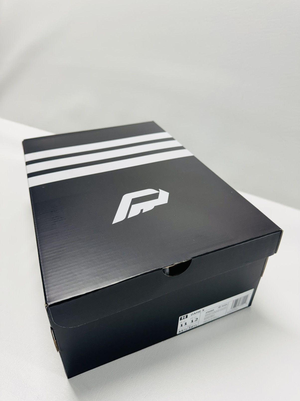 Adidas Adidas Dame X Zero Metallic/Core Black/Court Green Size US 11 / EU 44 - 8 Thumbnail