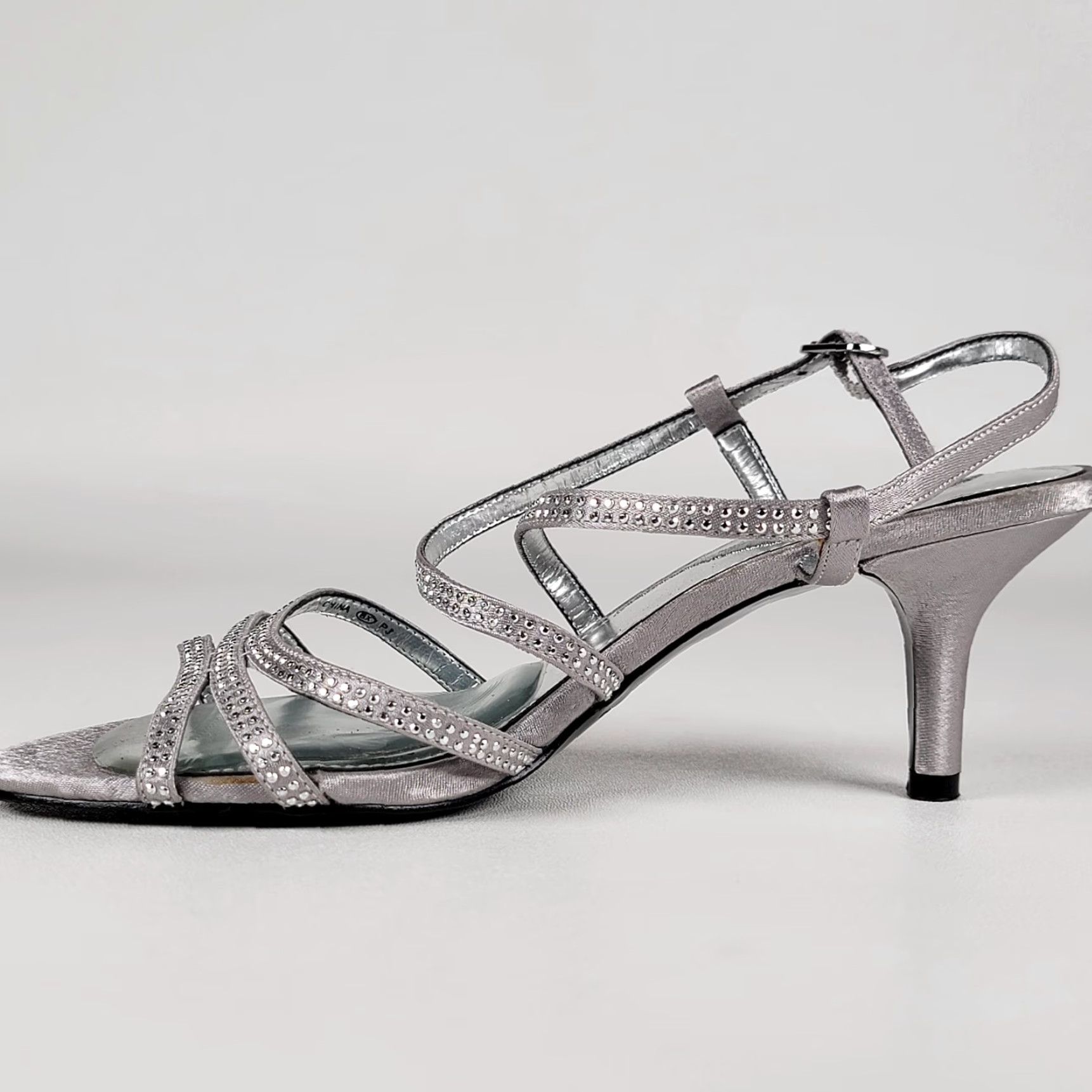 Vintage Nina Vauna Evening Heels Dress Sandals Women's Shoes Size 6 M Silver Pumps, Open Toe, Stiletto Heel, Metallic Theme, US 6, EU 36, UK 4, Medium Width Size S / US 4 / IT 40 - 5 Thumbnail
