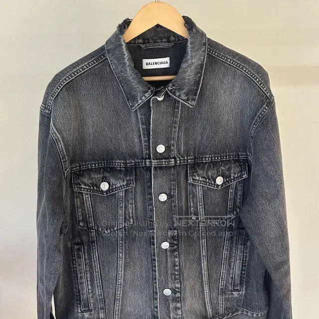 Other Balenciaga Distressed Collar Hole Denim Jacket Size XS / US 0-2 / IT 36-38 - 4 Thumbnail