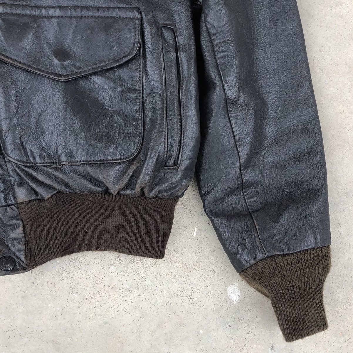 Schott VTG Schott Bros Leather Bomber flight Jacket Type 85 19-MS Size US M / EU 48-50 / 2 - 10 Thumbnail