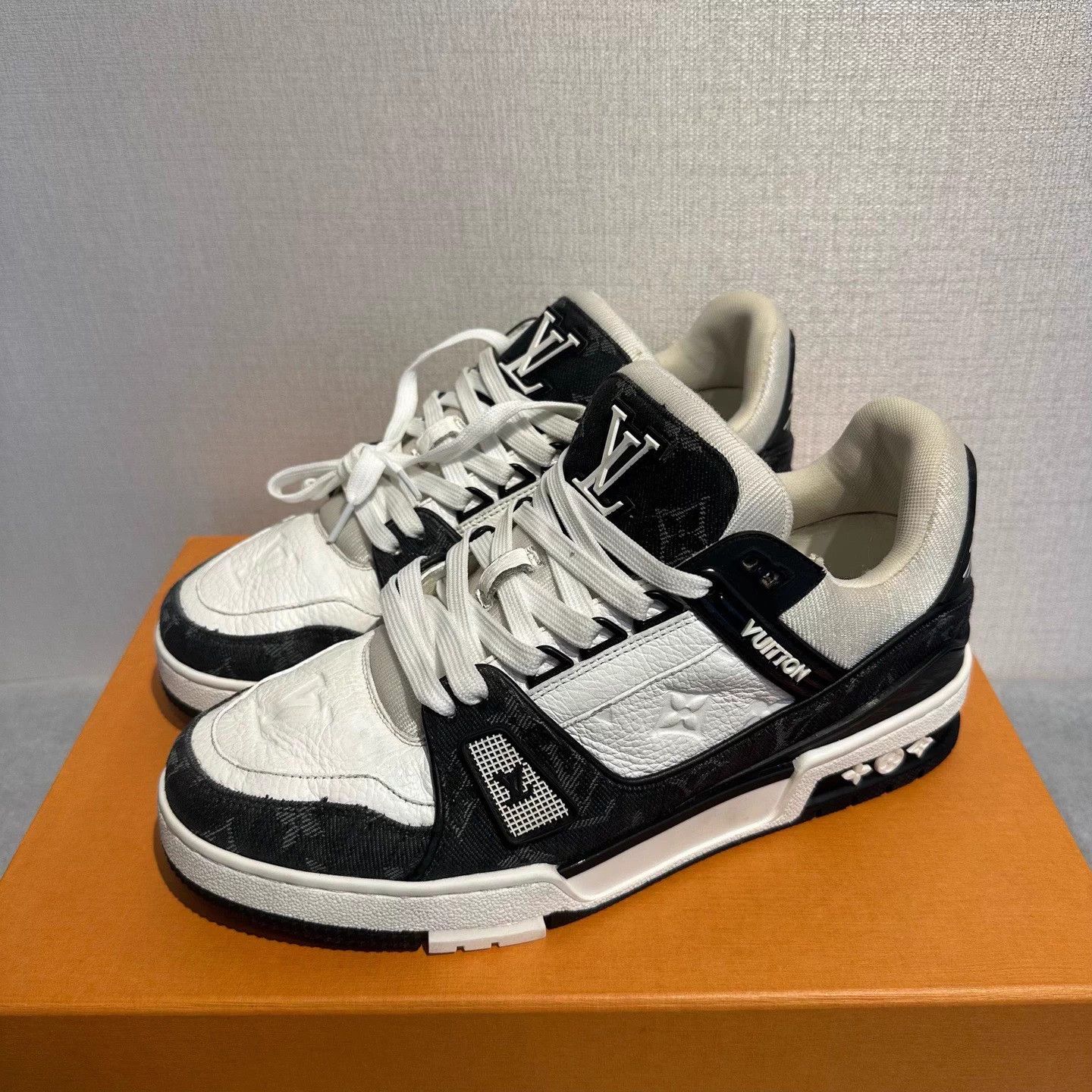 Louis Vuitton LV Black White Denim Trainer 40.5 Size US 7.5 / EU 40-41 - 1 Thumbnail