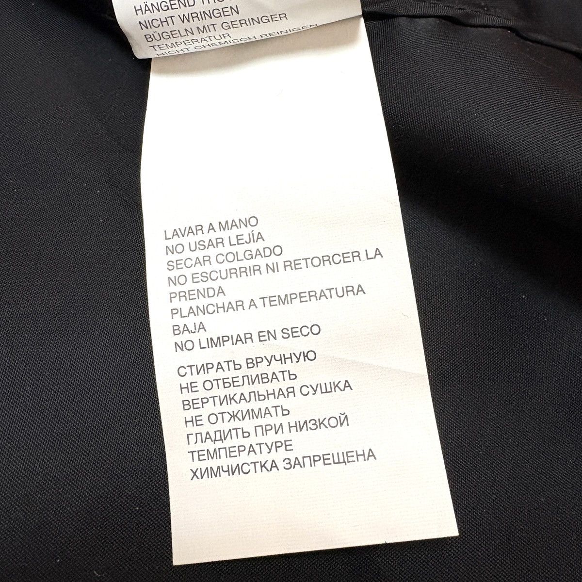 1017 ALYX 9SM 1017 ALYX 9SM Nylon Buckle Button Up Shirt Black Size US L / EU 52-54 / 3 - 7 Thumbnail