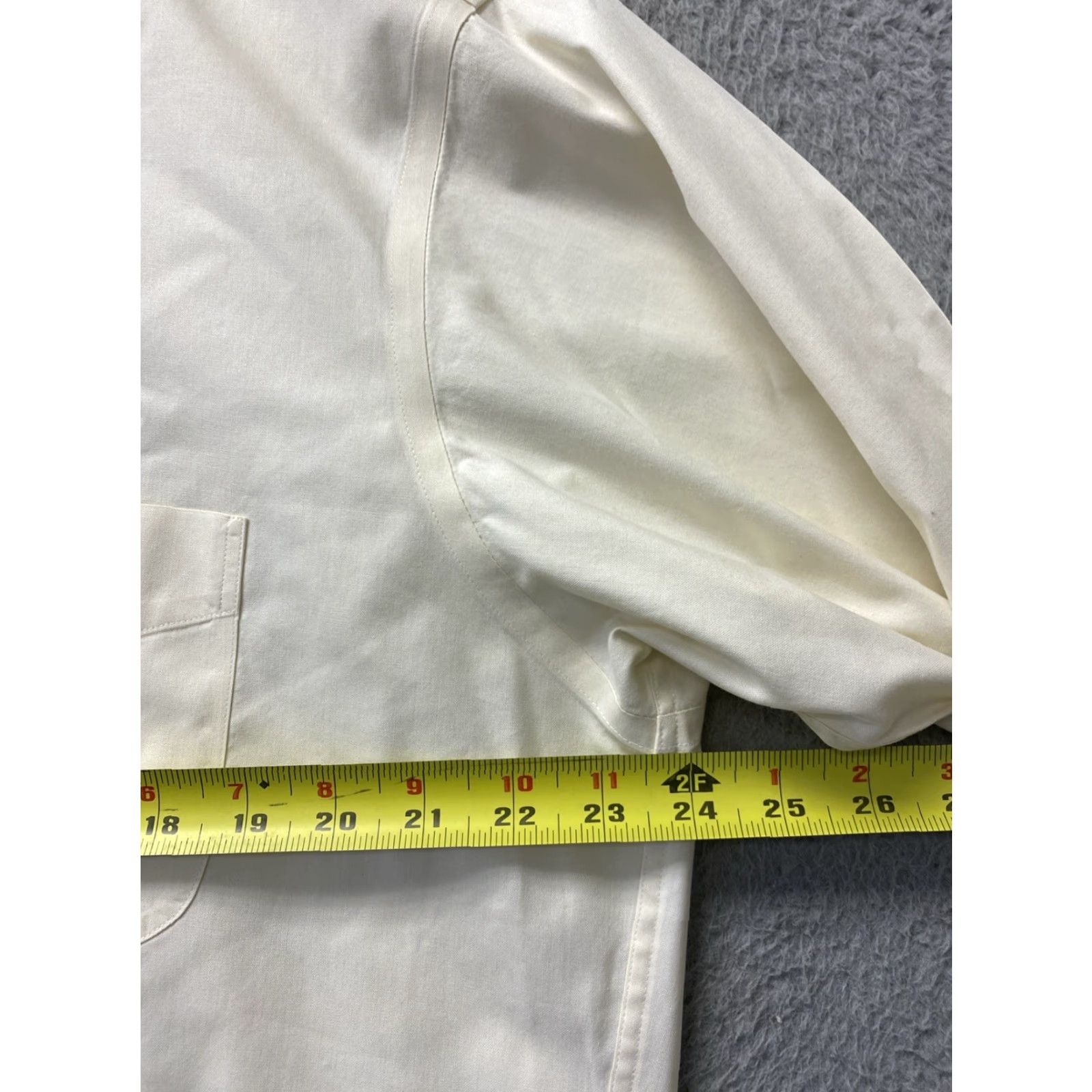 Brooks Brothers VINTAGE Brooks Brothers Button-Down Shirt Men 16-16/37 Yellow Cotton Casual All Seasons Size US L / EU 52-54 / 3 - 4 Thumbnail
