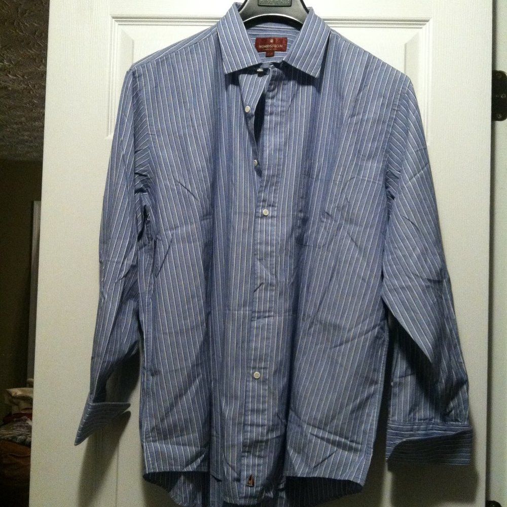 Nordstrom NORDSTROM MEN'S BLUE 100%COTTON DRESS SHIRT SIZE: 17-33 Size US XL / EU 56 / 4 - 3 Thumbnail