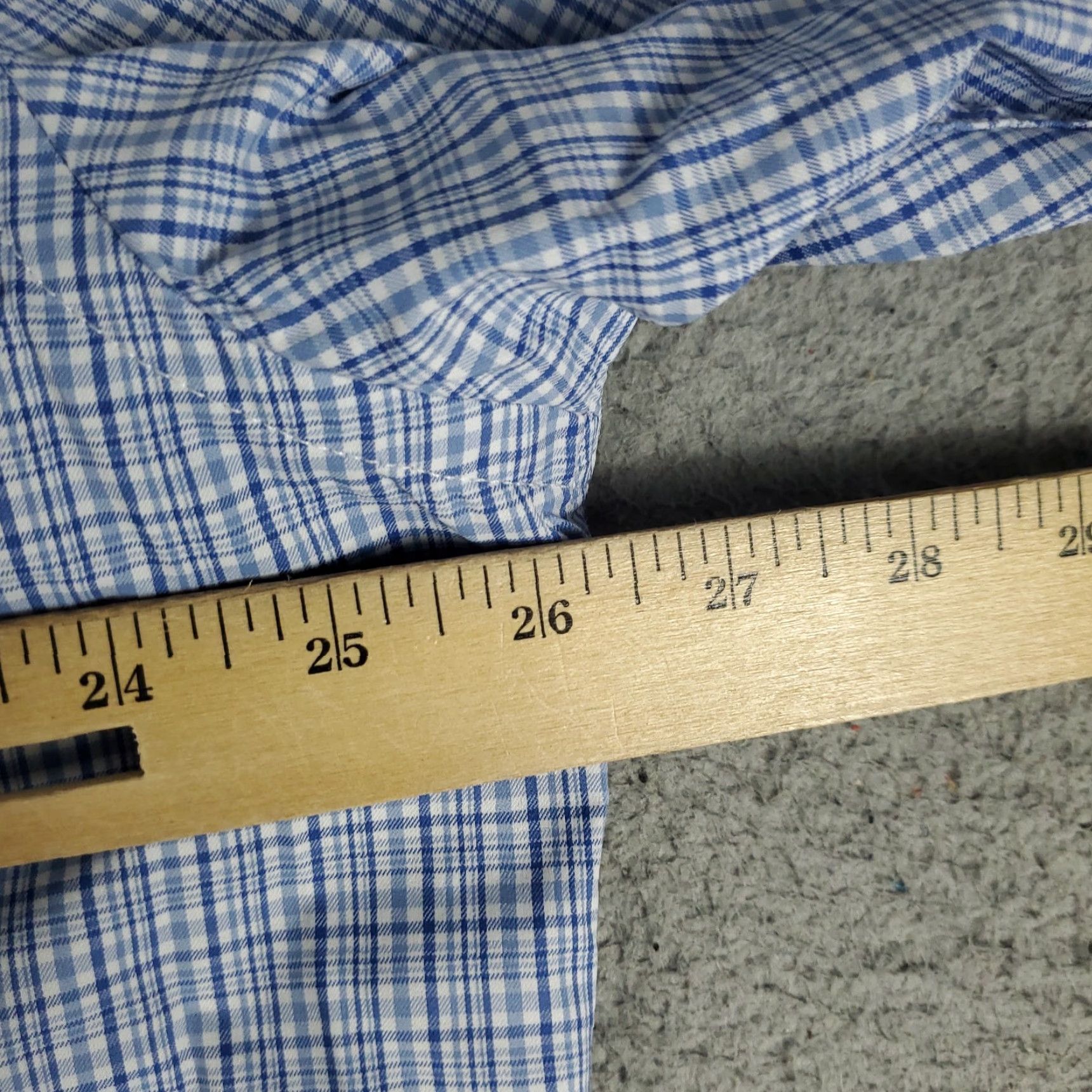 UNTUCKit UNTUCKit Shirt Mens 2XL Blue Plaid Nylon Button-Up Long Sleeve Casual Dress Shirt Adult Mens Featured Plaid Pattern Button Nylon Blue 2XL UNTUCKit Size US XXL / EU 58 / 5 - 5 Thumbnail
