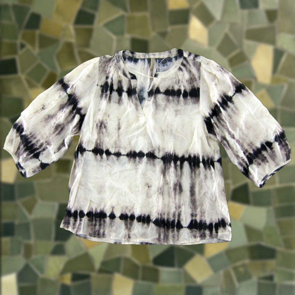 Vintage Soyaconcept Blouse NWT Tie Dye V-Neck 3/4 Sleeve Ivory Medium Size M / US 6-8 / IT 42-44 - 1 Thumbnail