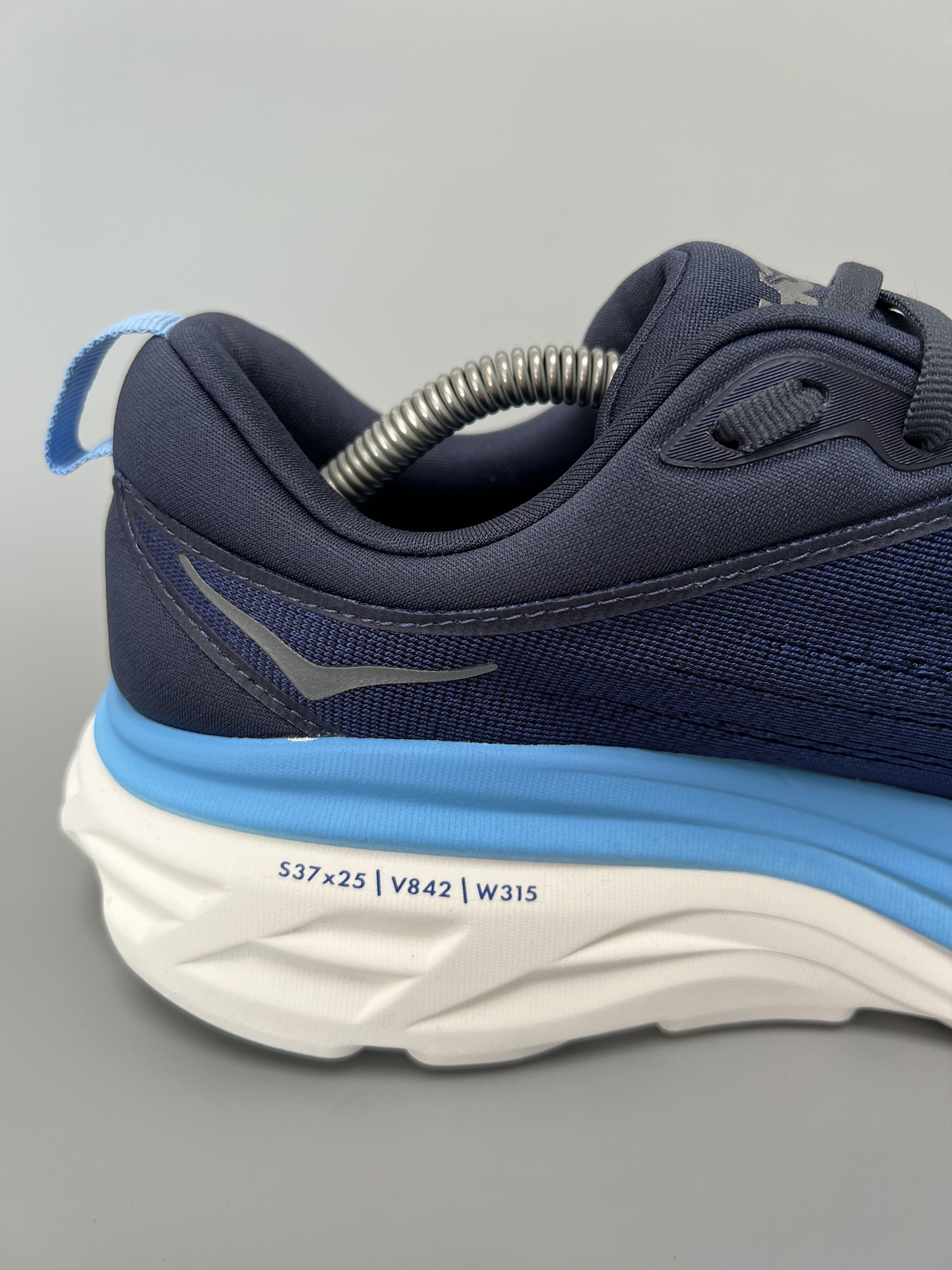 Hoka 9D Hoka One One Bondi 8 Running Shoes Men's 1123202-OSAA Size US 9 / EU 42 - 6 Thumbnail