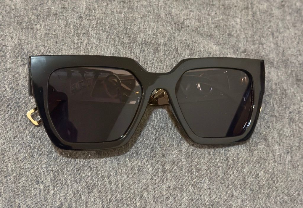 The Unbranded Brand Women's Fashion Gold Hip-Hop Sunglasses Hu Size ONE SIZE - 4 Thumbnail
