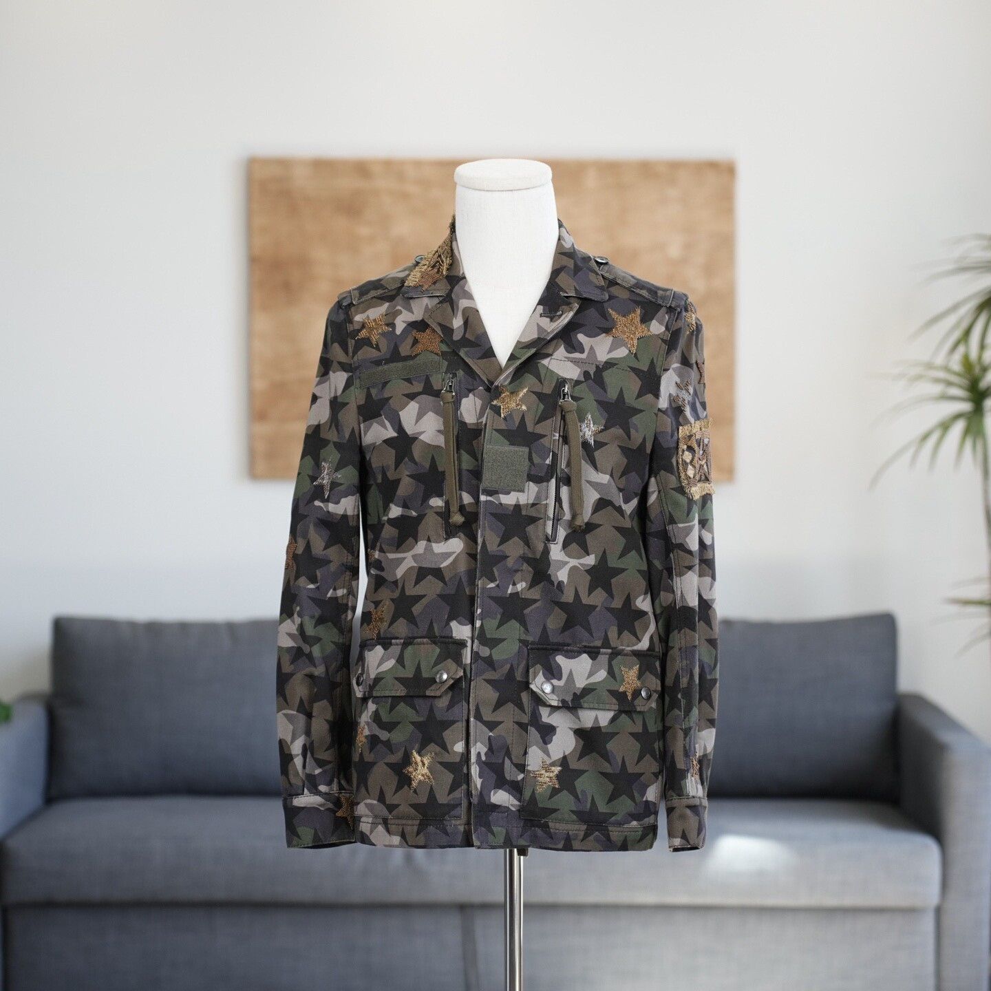 Valentino Valentino Embroidered Graphic Multi Light Jacket s Men Size US S / EU 44-46 / 1 - 1 Thumbnail
