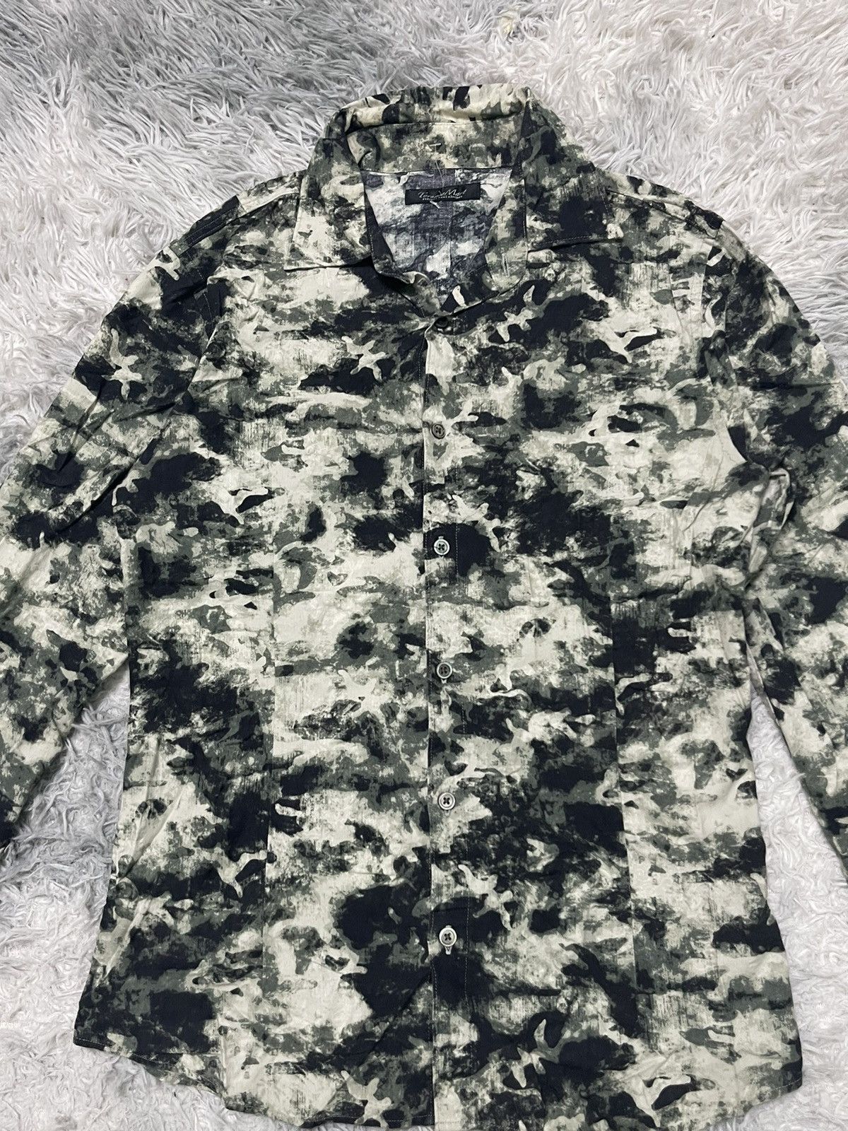Tornado Mart 90s TORNADO MART JAPAN BUTTON UP RARE DESIGN Size US S / EU 44-46 / 1 - 5 Thumbnail