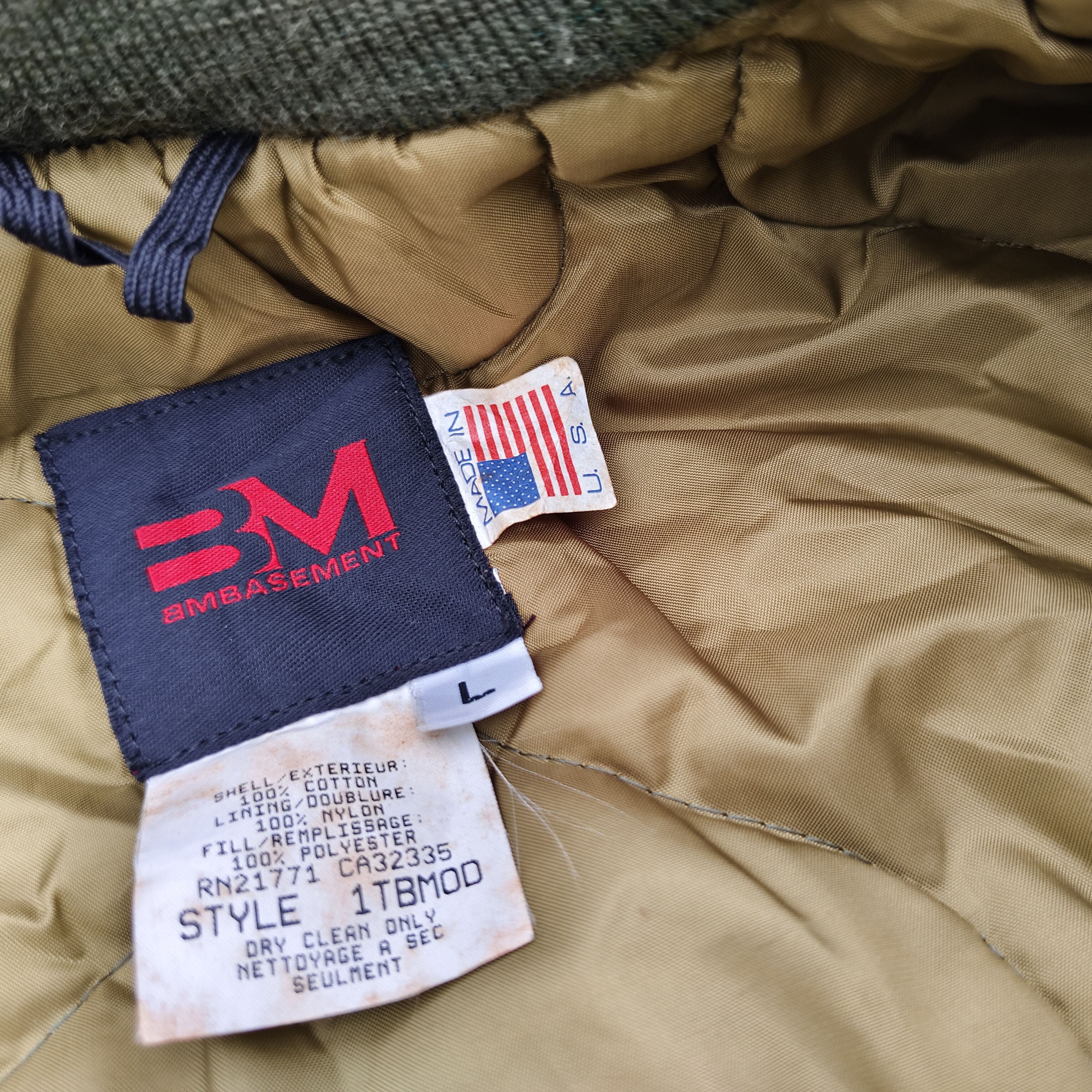Vintage Vintage BMBASEMENT Bomber Jacket Size US XL / EU 56 / 4 - 17 Thumbnail