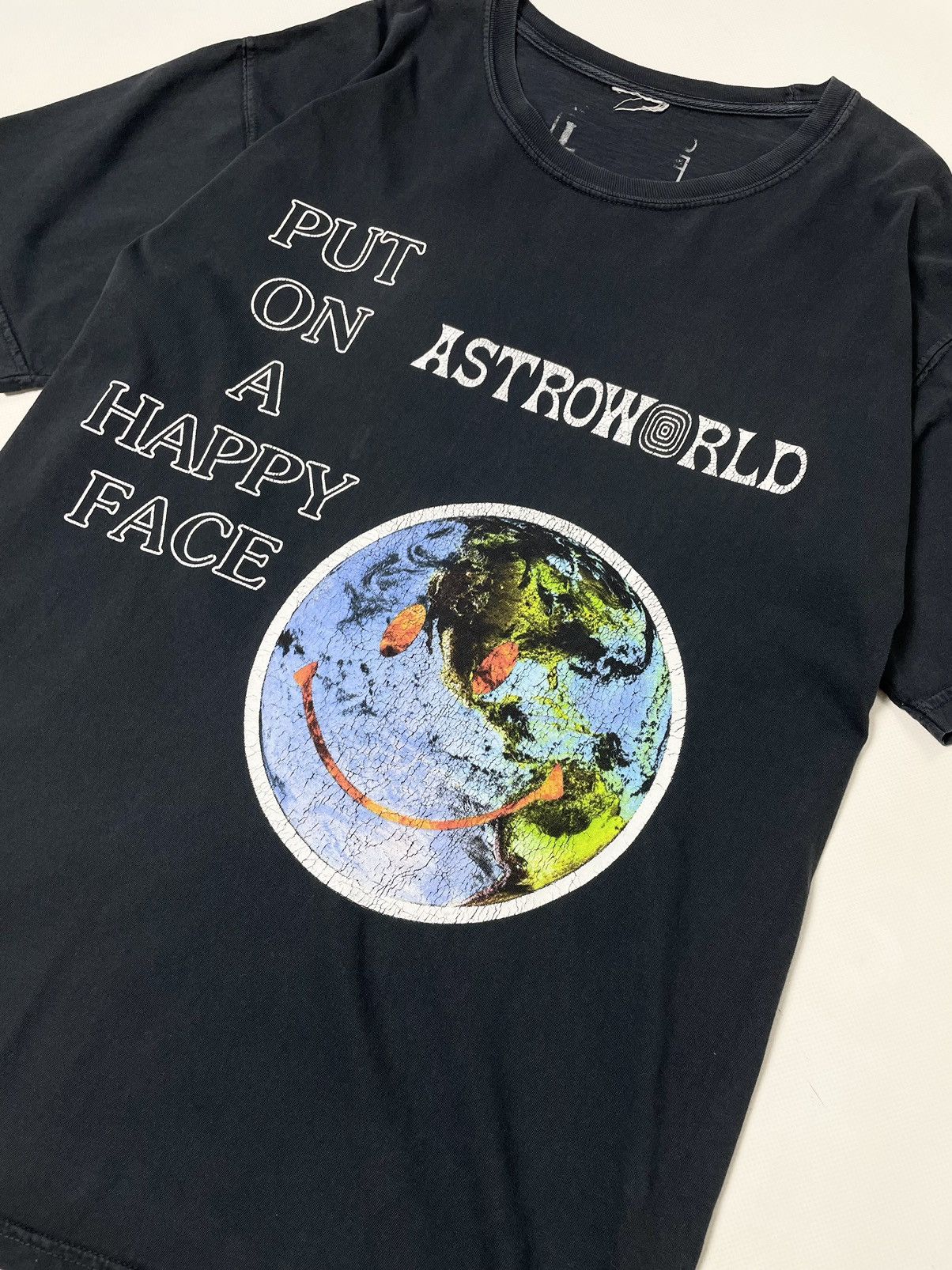 Travis Scott ASTROWORLD 🌎 Travis Scott tour merch tee sicko mode t shirt Size US XL / EU 56 / 4 - 8 Thumbnail
