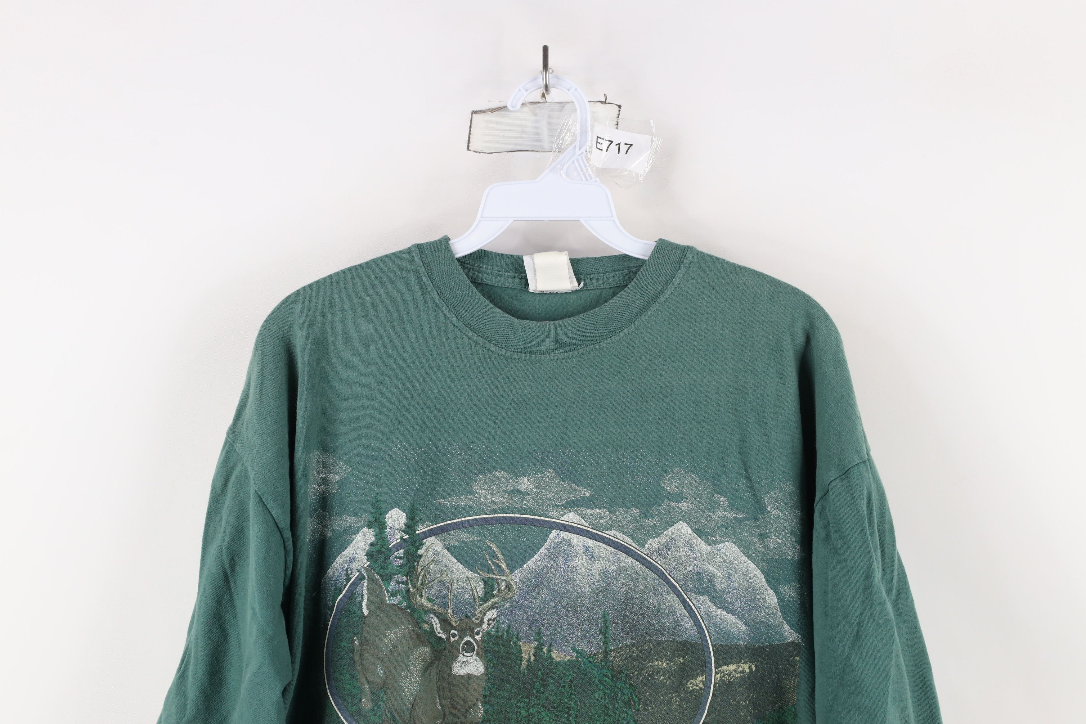 Vintage Vintage 90s Streetwear Nature Deer Buck Short Sleeve T-Shirt Size US L / EU 52-54 / 3 - 2 Thumbnail